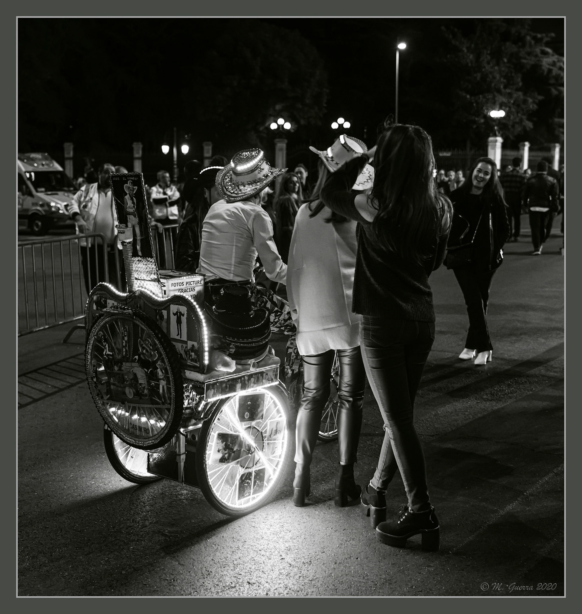 El hombre de las 10.000 luces en Madrid