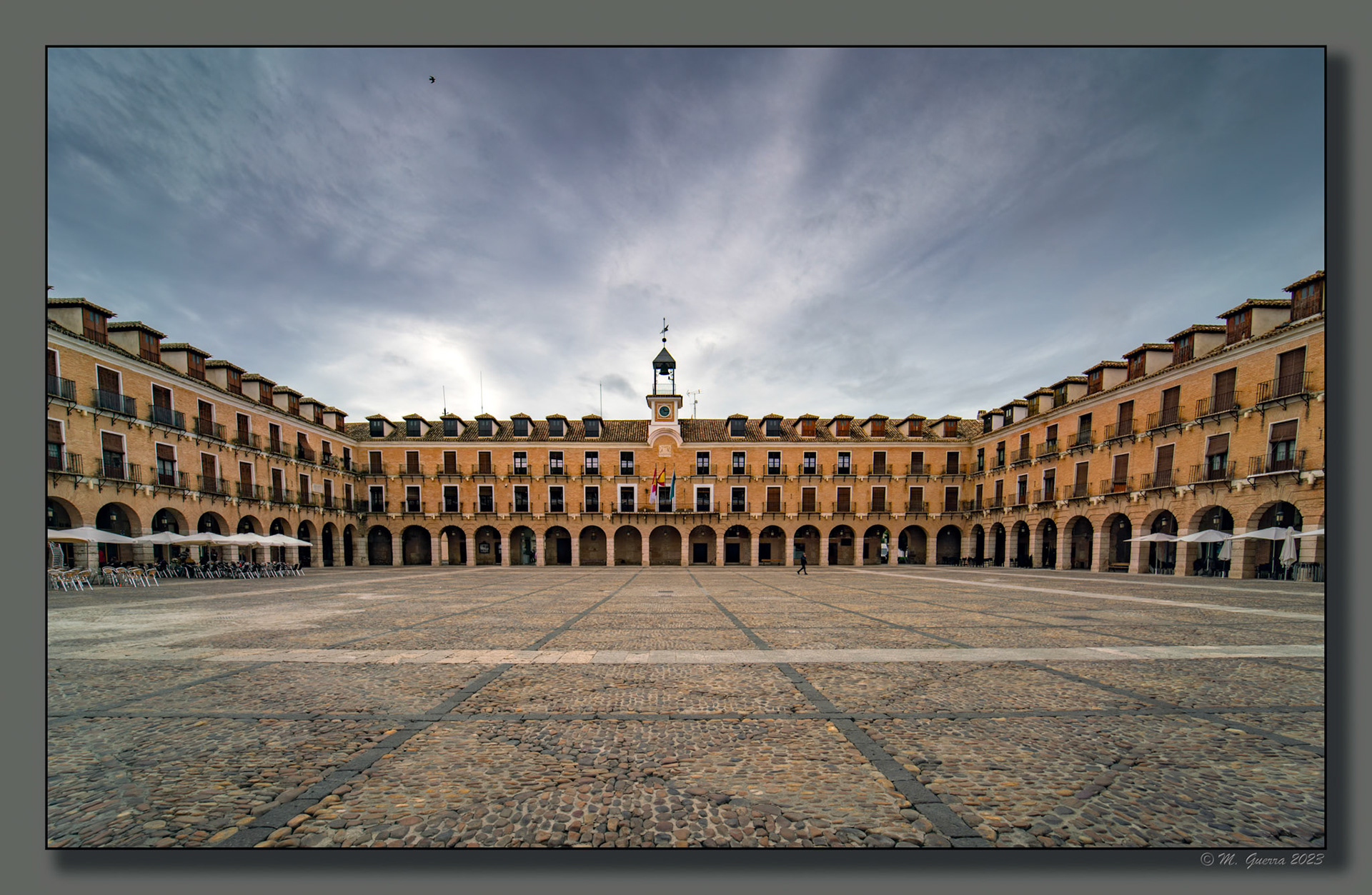 La Plaza Mayor de Ocaña. 100ASA