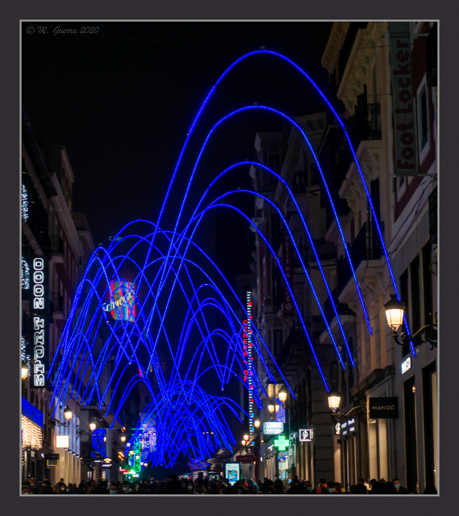 Luces de Navidad en la calle Preciados