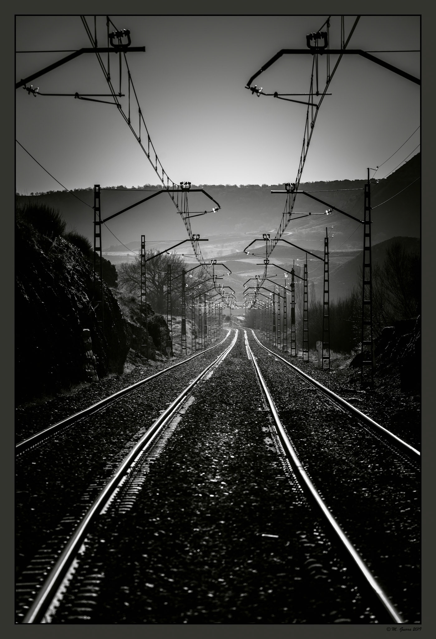 Vías de tren cerca de Jadraque. Ampliar. 100ASA