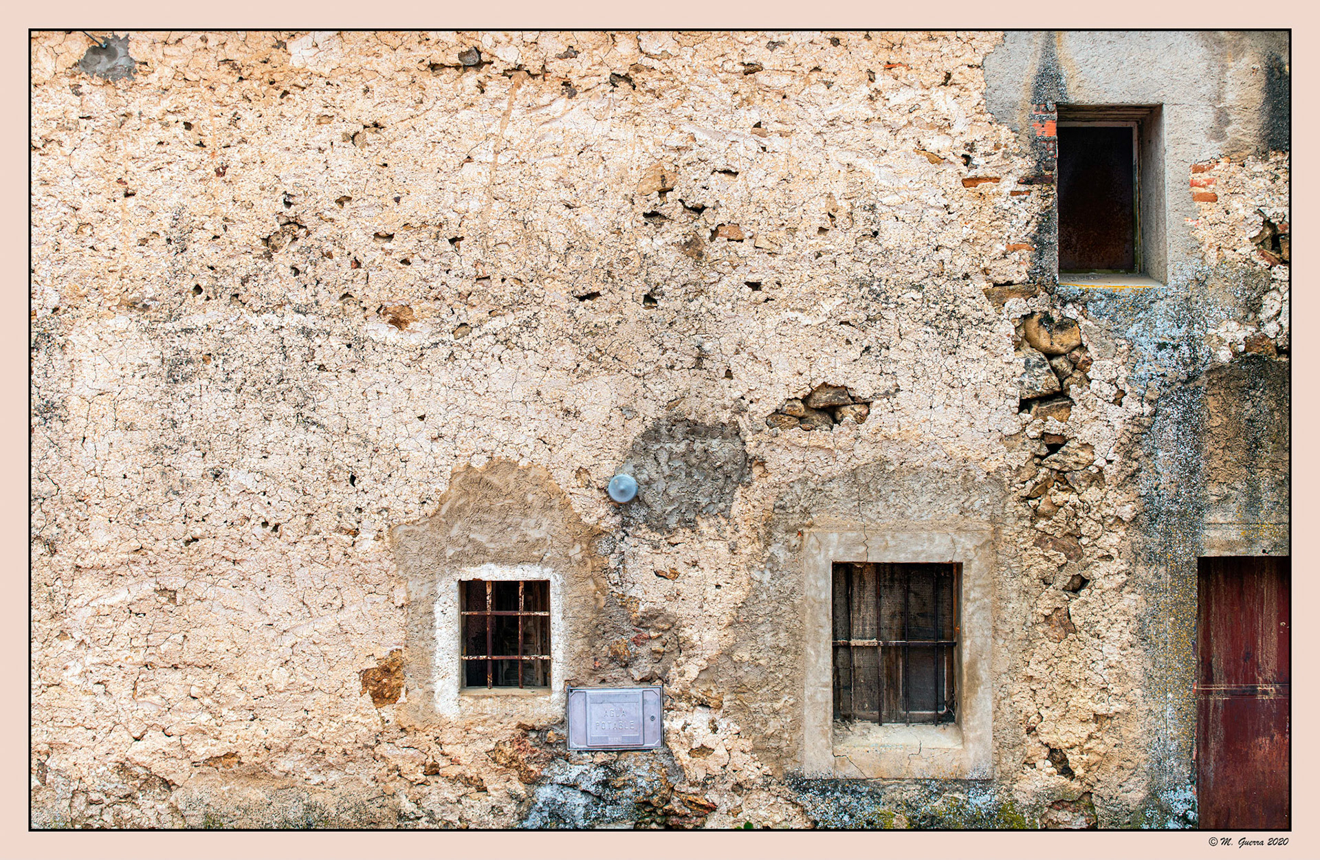 Pared en Sotosalbos. Ampliar