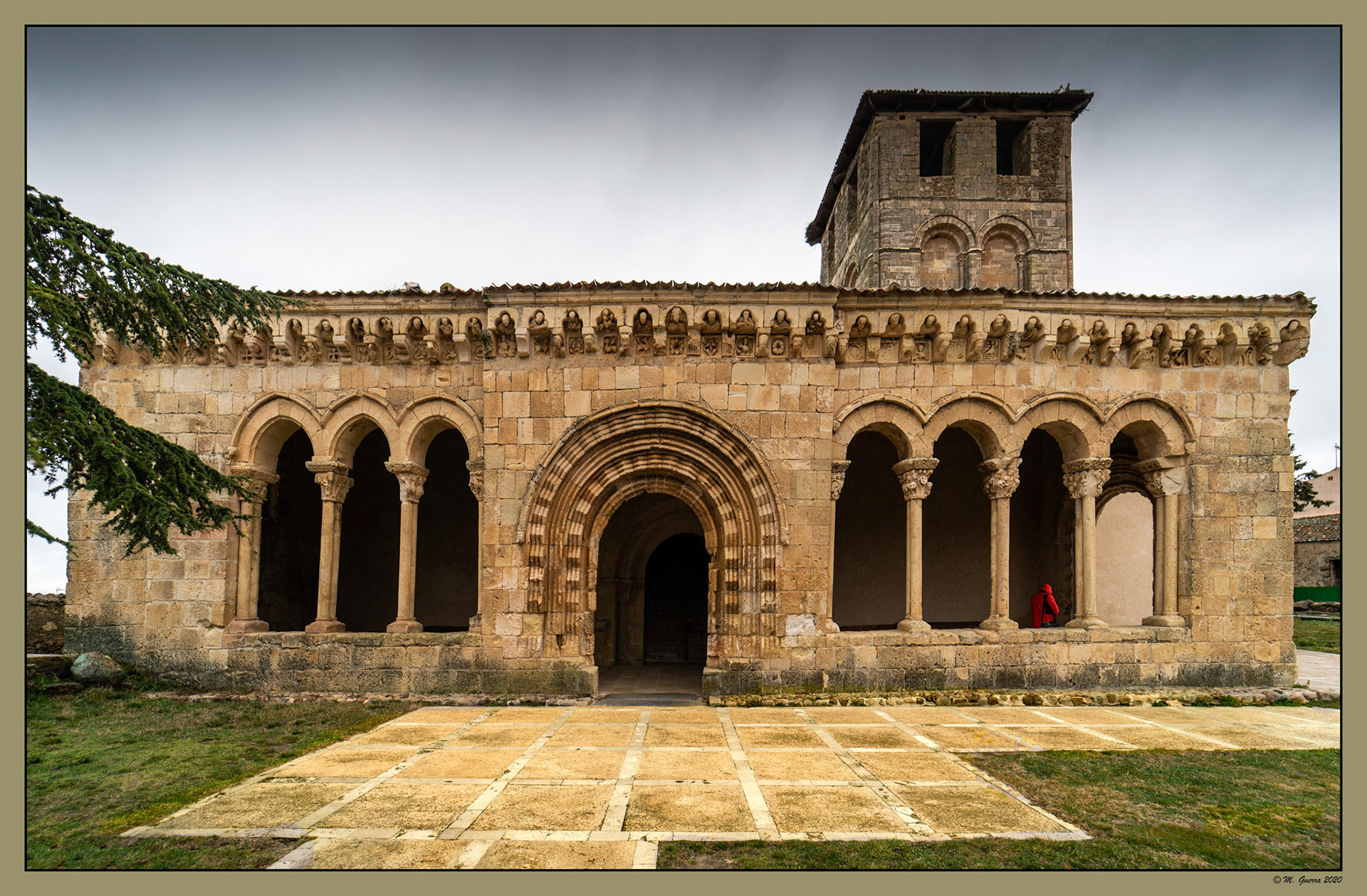 La iglesia románica de Sotosalbos. Ampliar