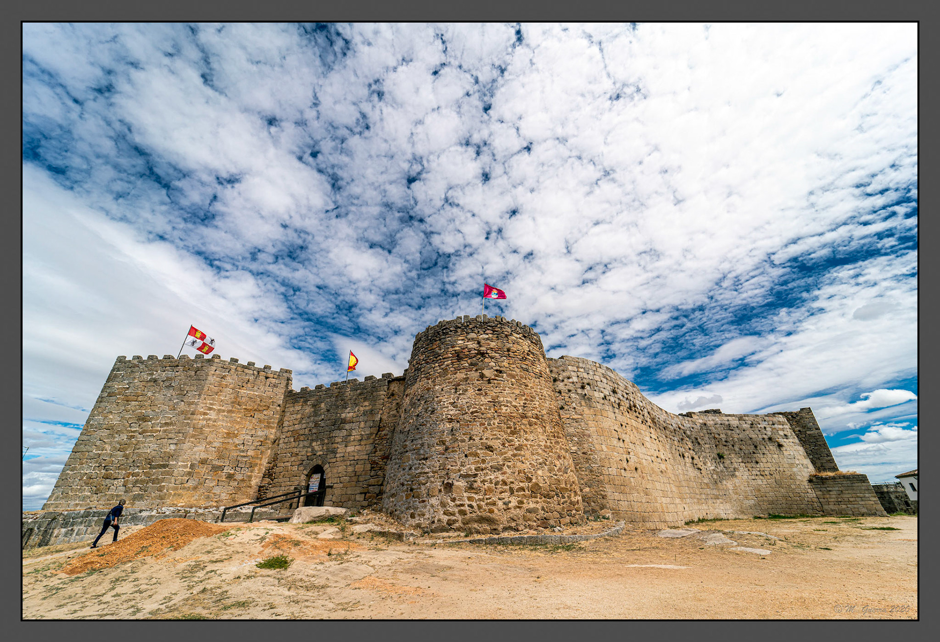 El castillo de Ledesma. Ampliar