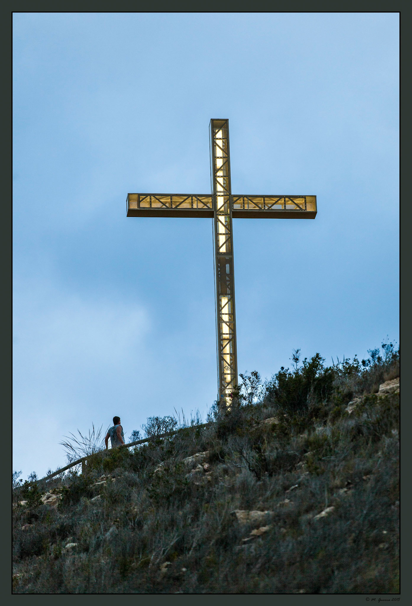 La cruz de Benidorm. Ampliar