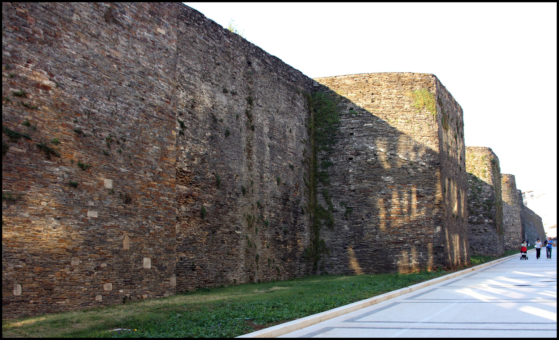 La muralla romana de Lugo. Ampliar