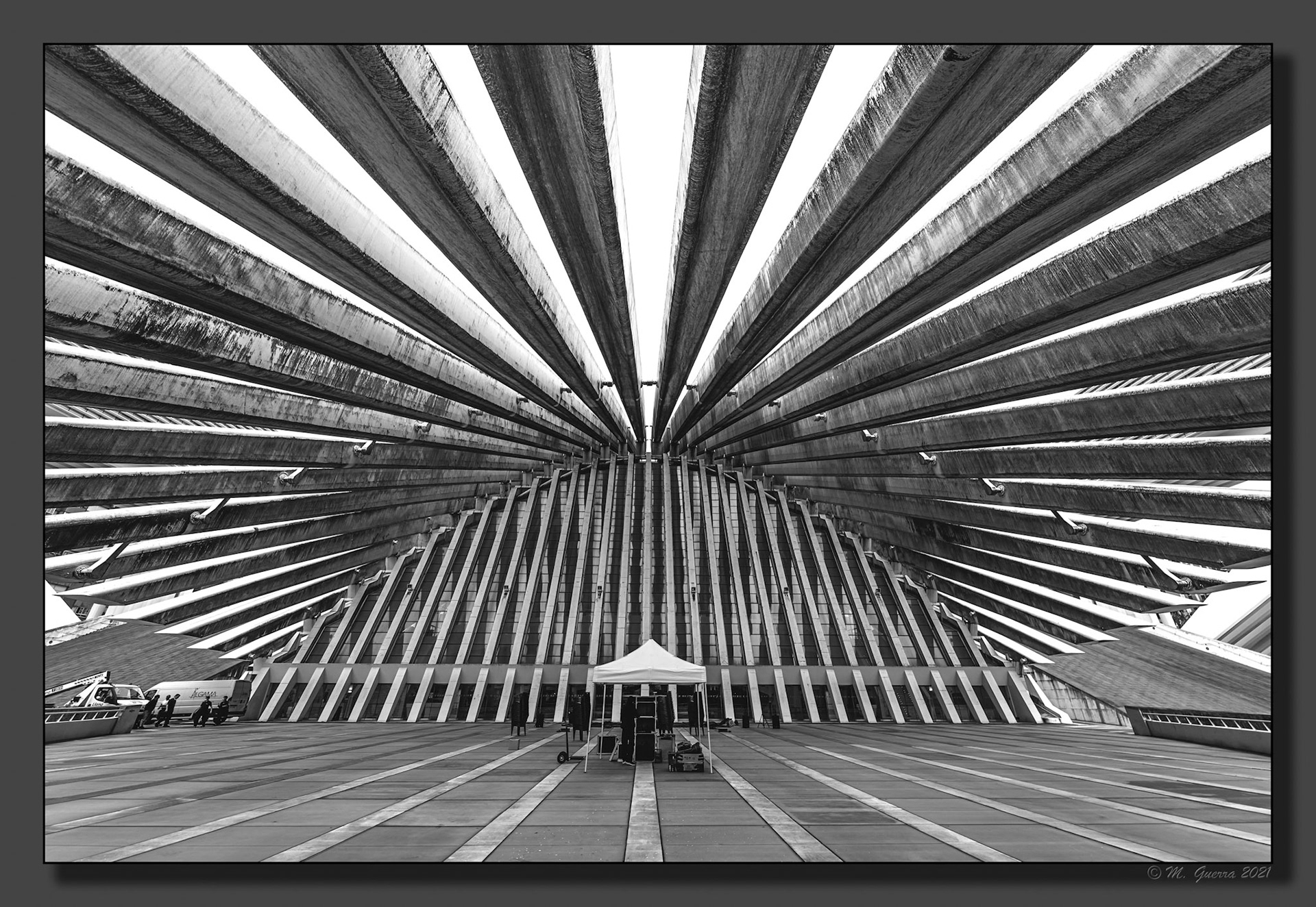Auditorio de Calatrava en Oviedo llamado el cangrejo. 100ASA