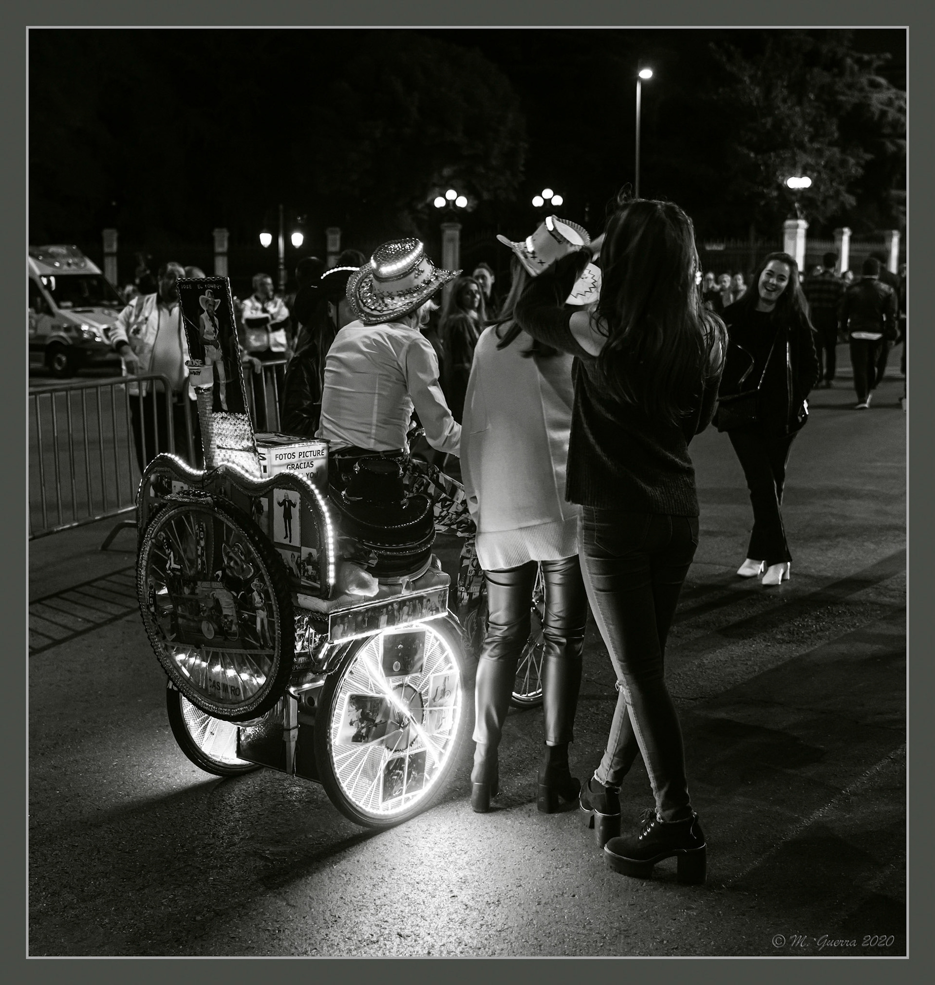 El hombre de las 10.000 luces en Madrid