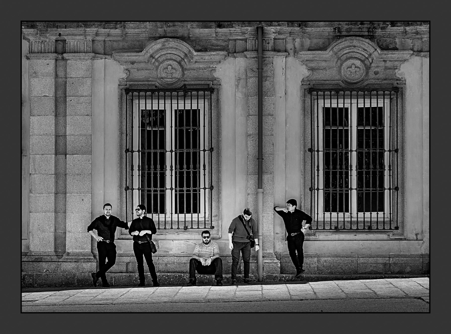 Curas y seminaristas en el palacio de La Granja. 100ASA
