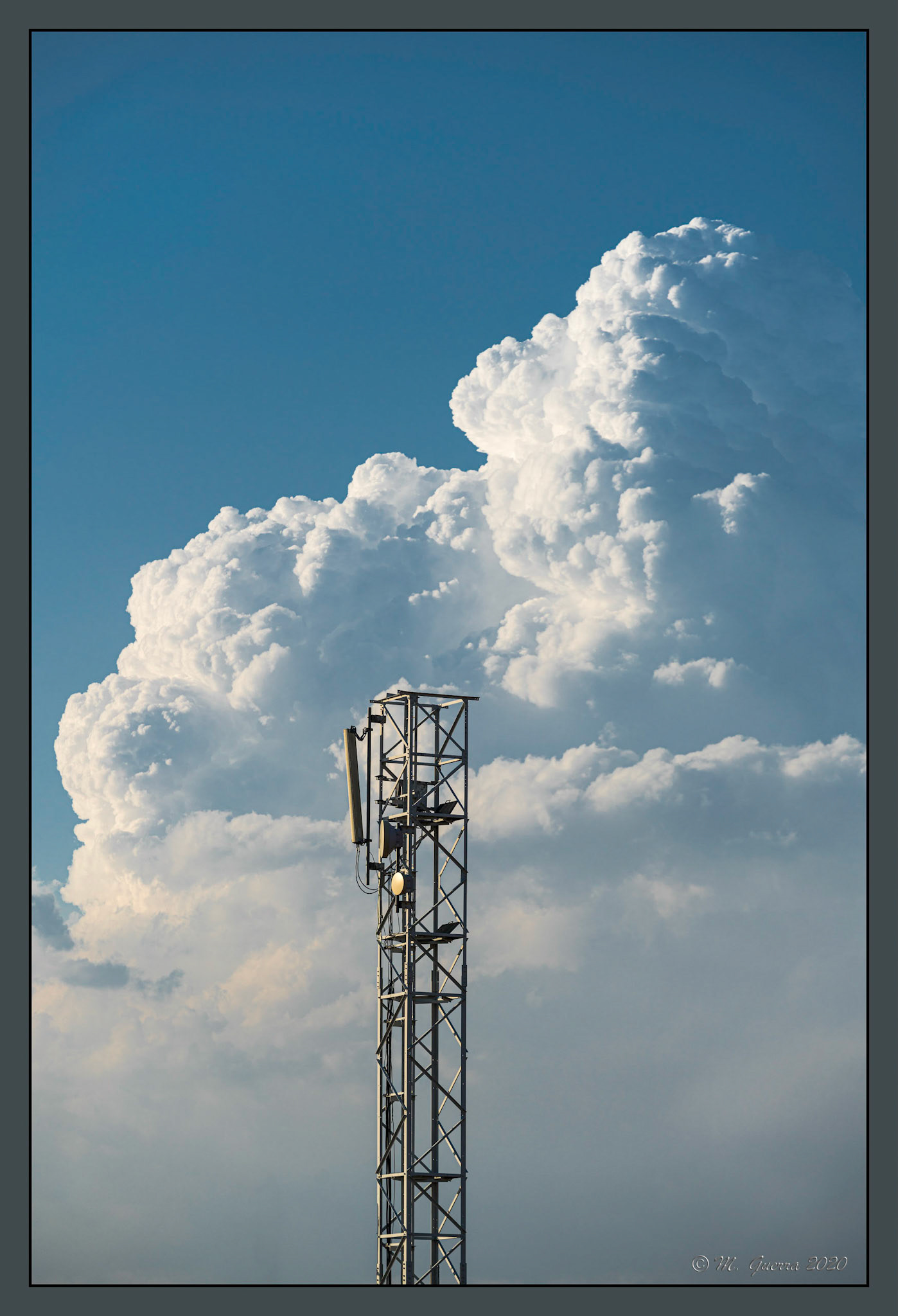 Nubes de tormenta en Muga