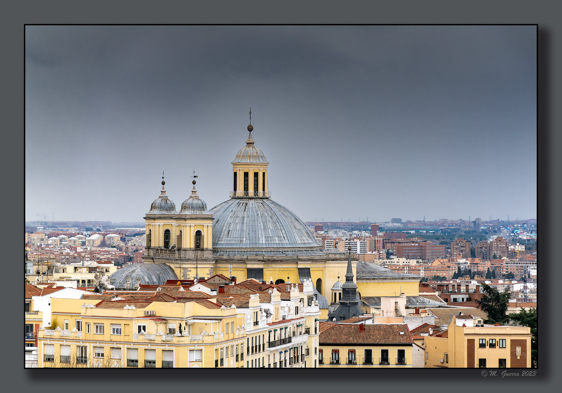 Vista de Madrid desde La Almudena. 100ASA