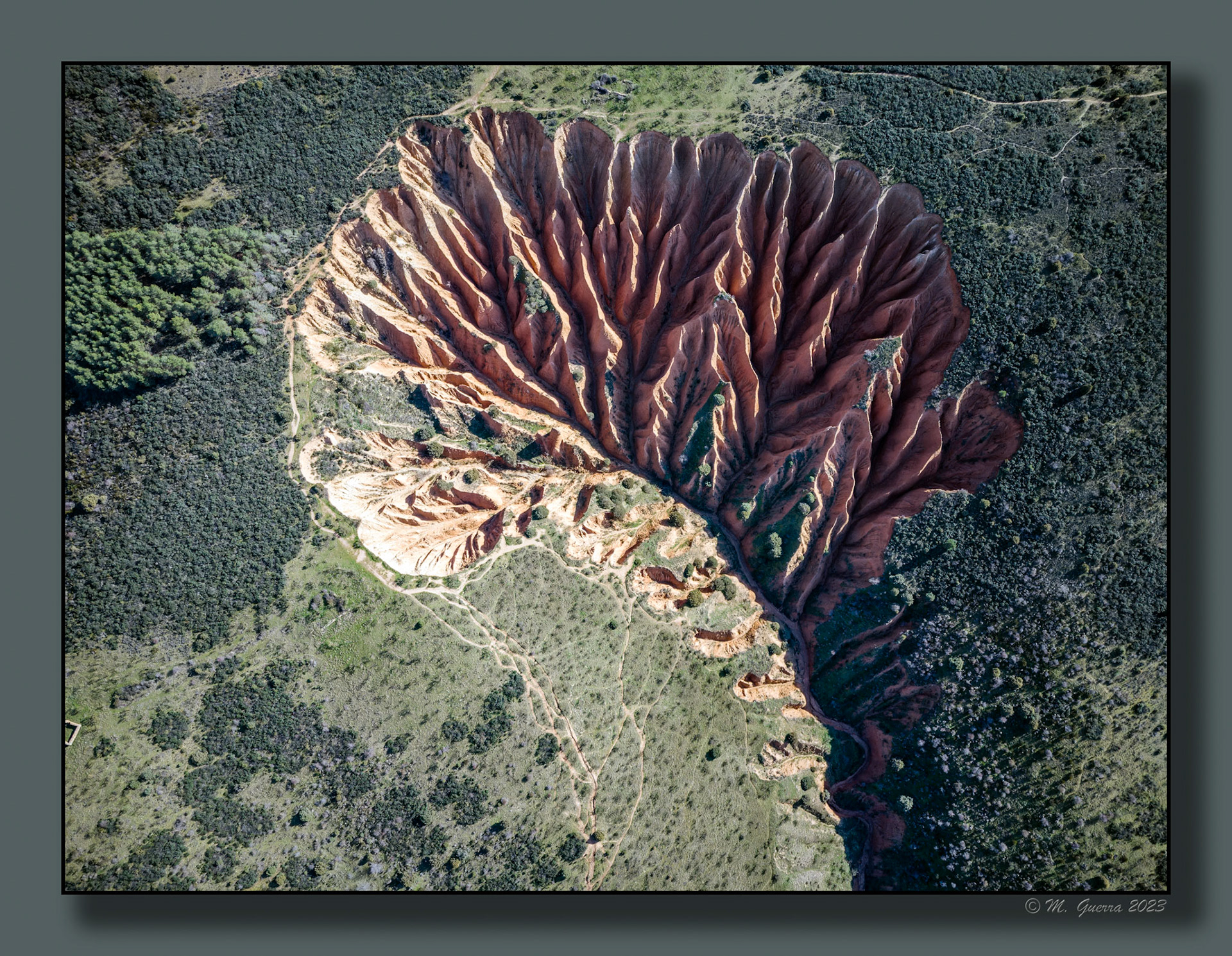 Las Cárcavas de la Oliva desde el dron