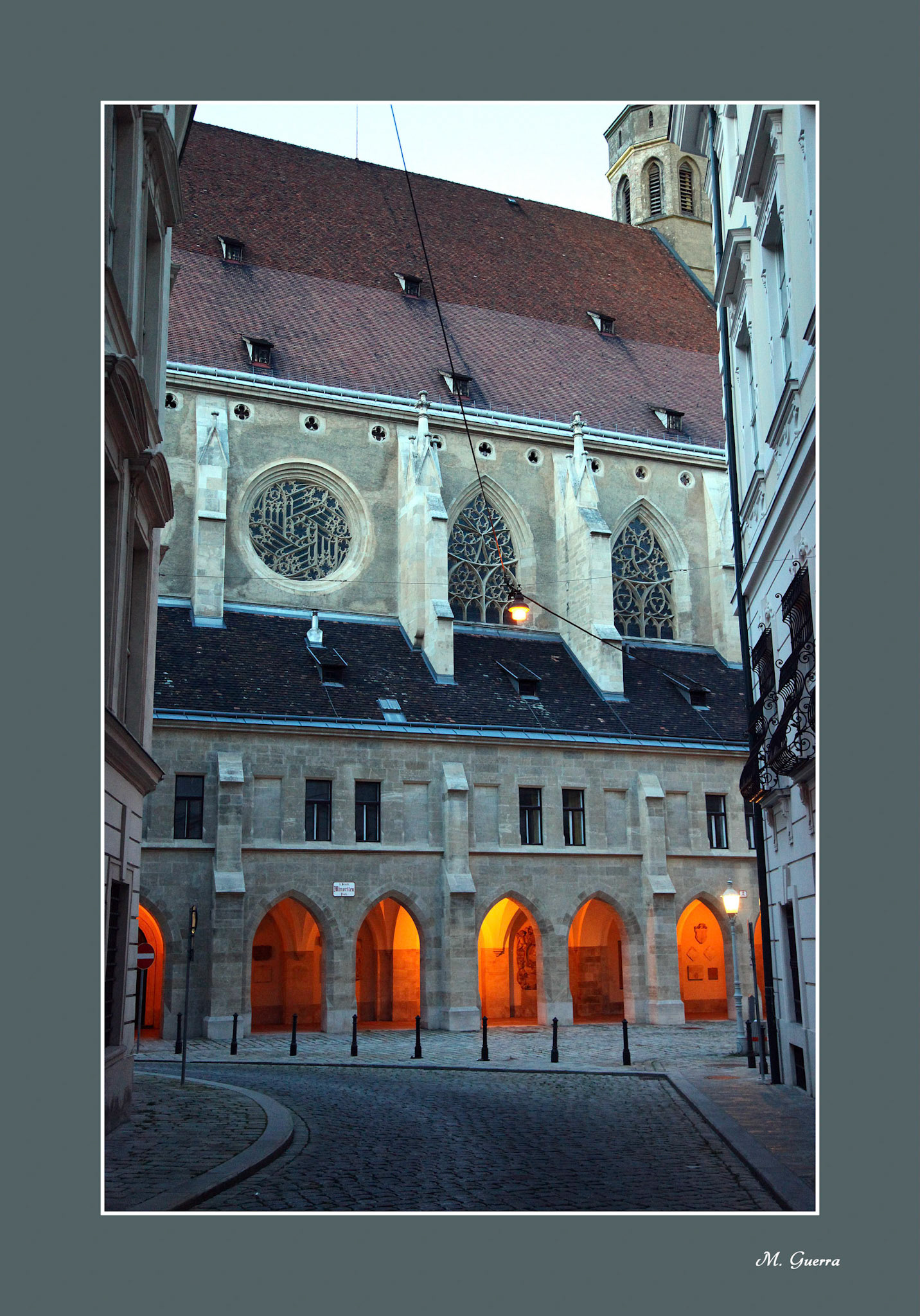 Calle en Viena. Ampliar