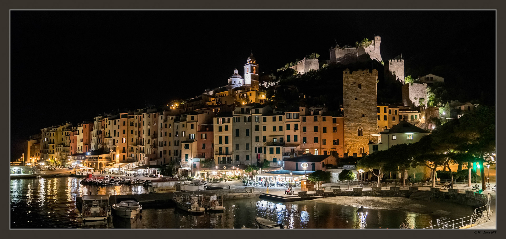 Portovenere de noche. Ampliar. 100ASA