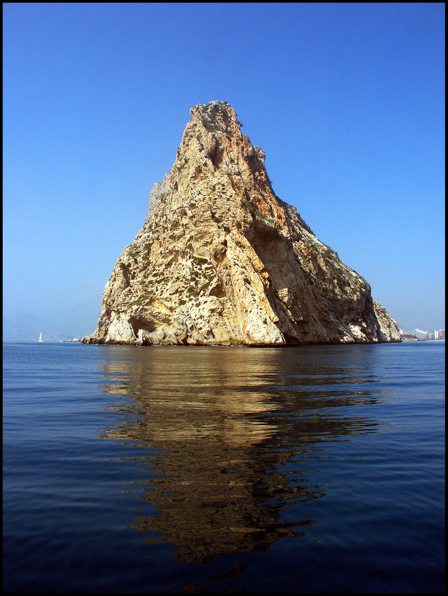 Punta del peñón de Ifach. Ampliar