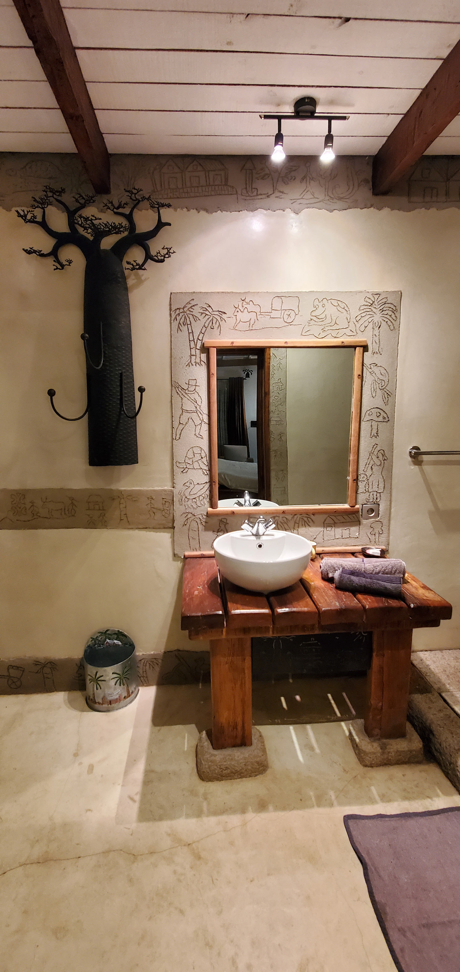 Accommodations at Hotel Au Bois Vert. Conveniently located to the Tana airport, unique Mada-focused decor, and a large menu at the restaurant including woodfire pizzas. 