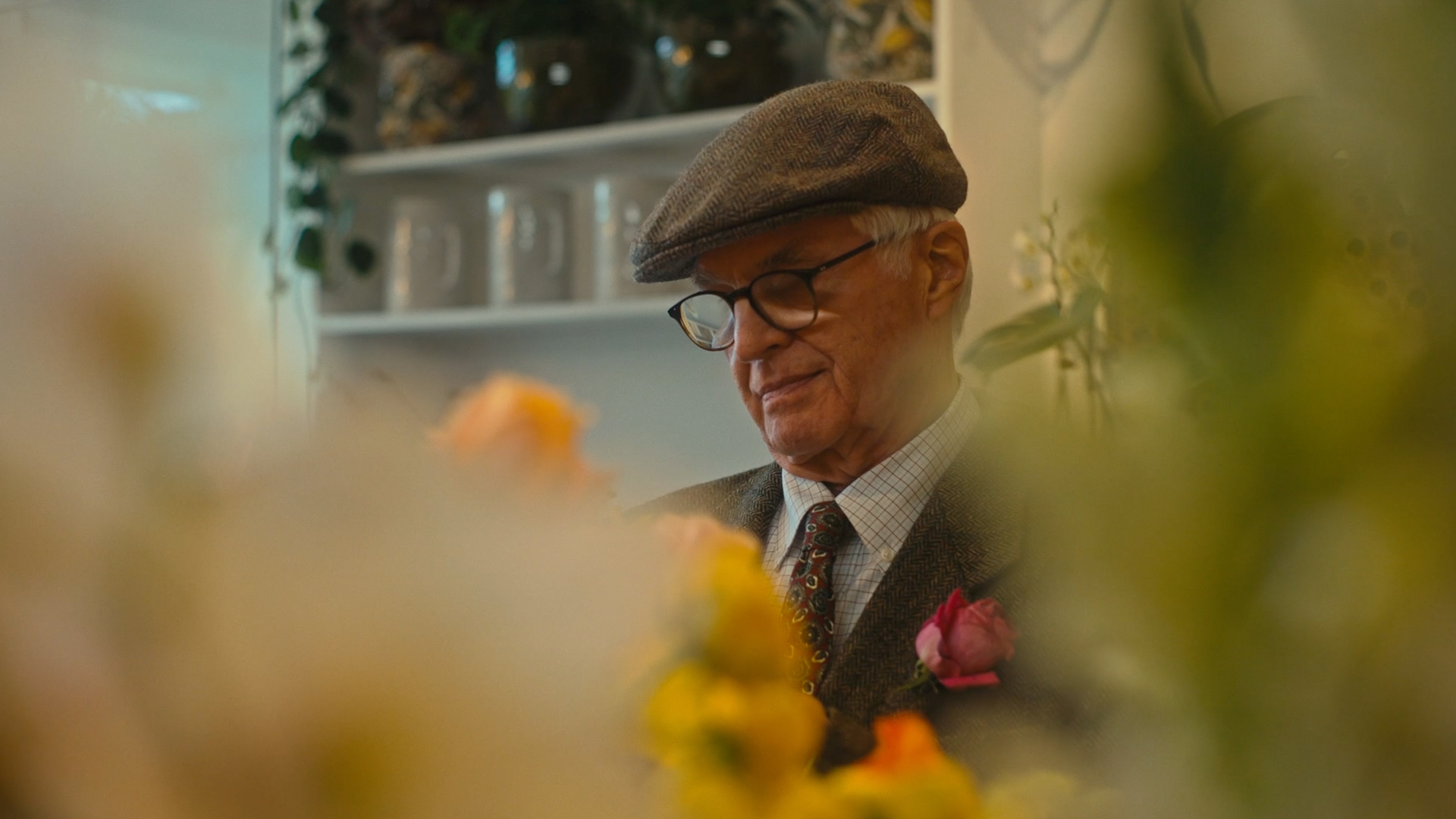 DOP, EDITOR, COLOURIST (SPACES BETWEEN MUSIC VIDEO)