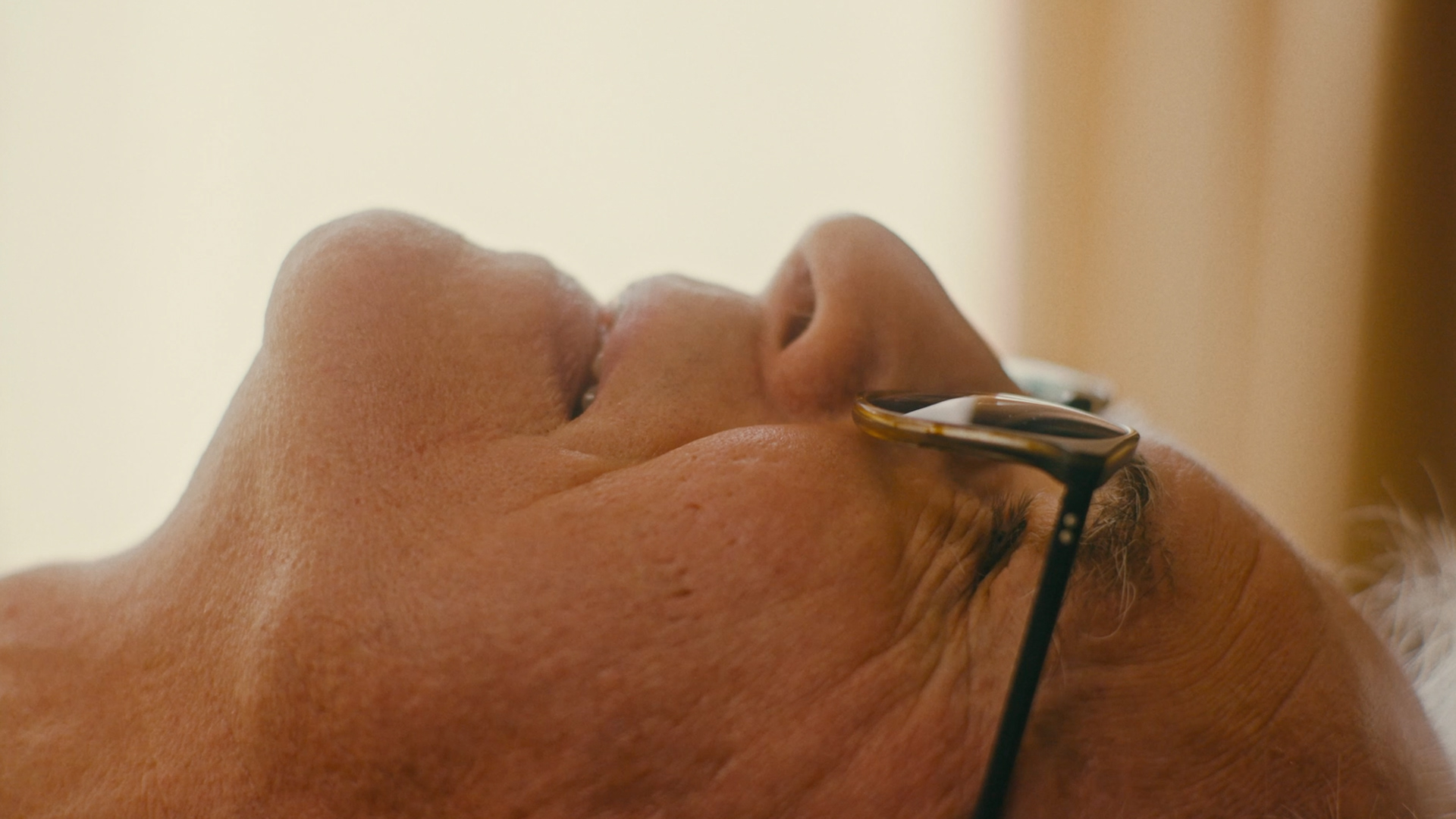 DOP, EDITOR, COLOURIST (SPACES BETWEEN MUSIC VIDEO)