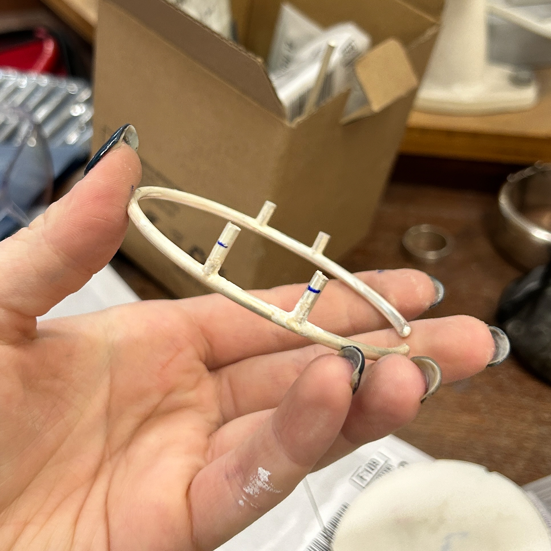 Cutting down the prongs