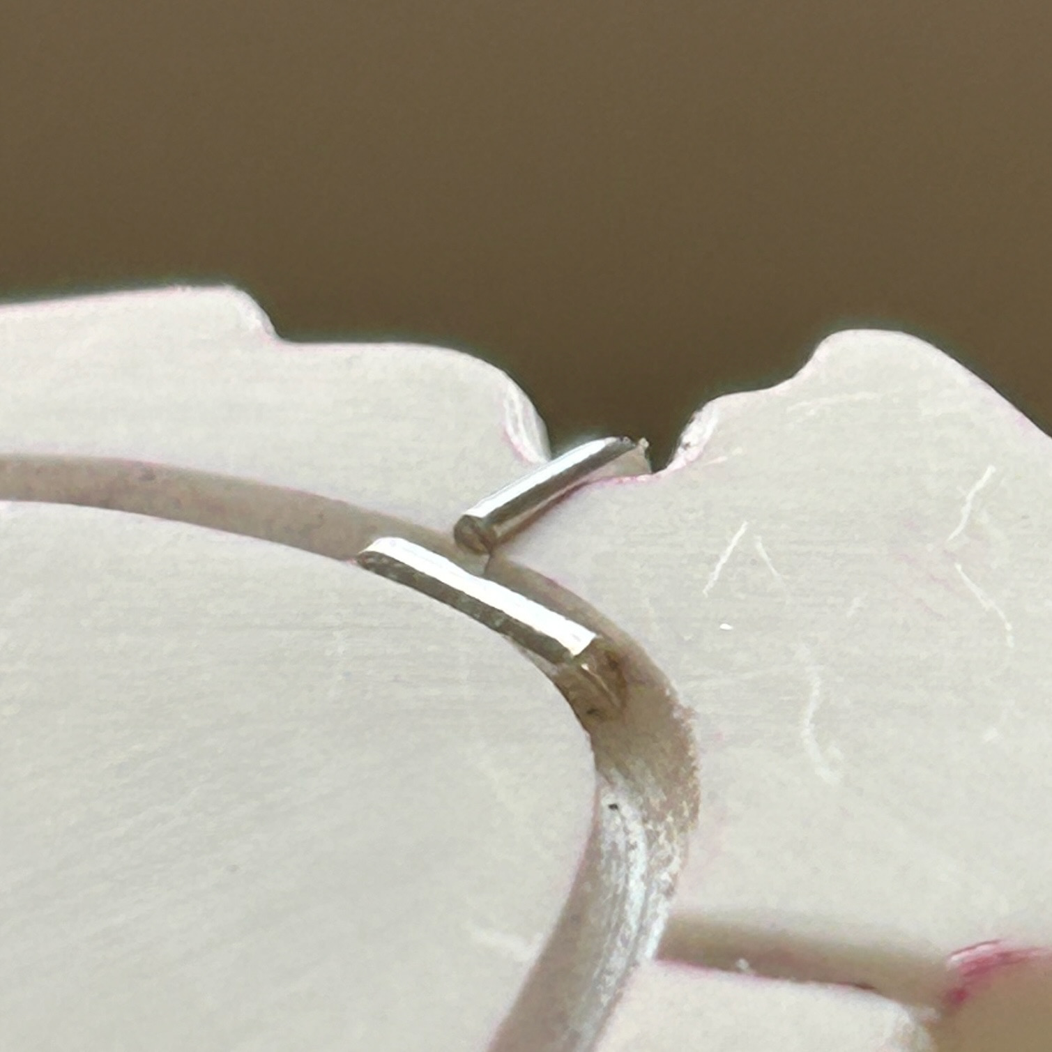 2.3mm / 1.2mm with the half inset prong design