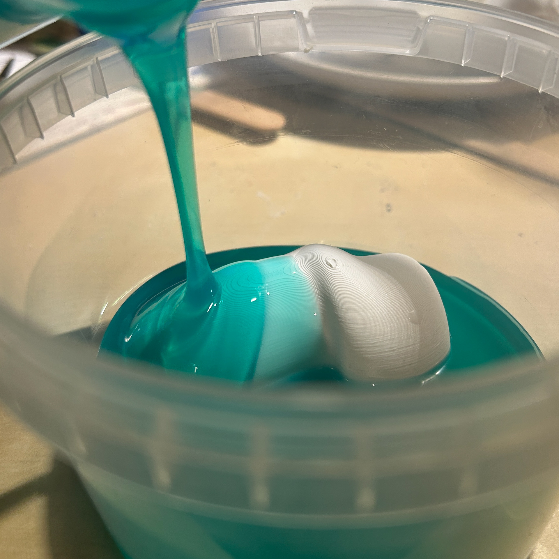 Pouring the silicone