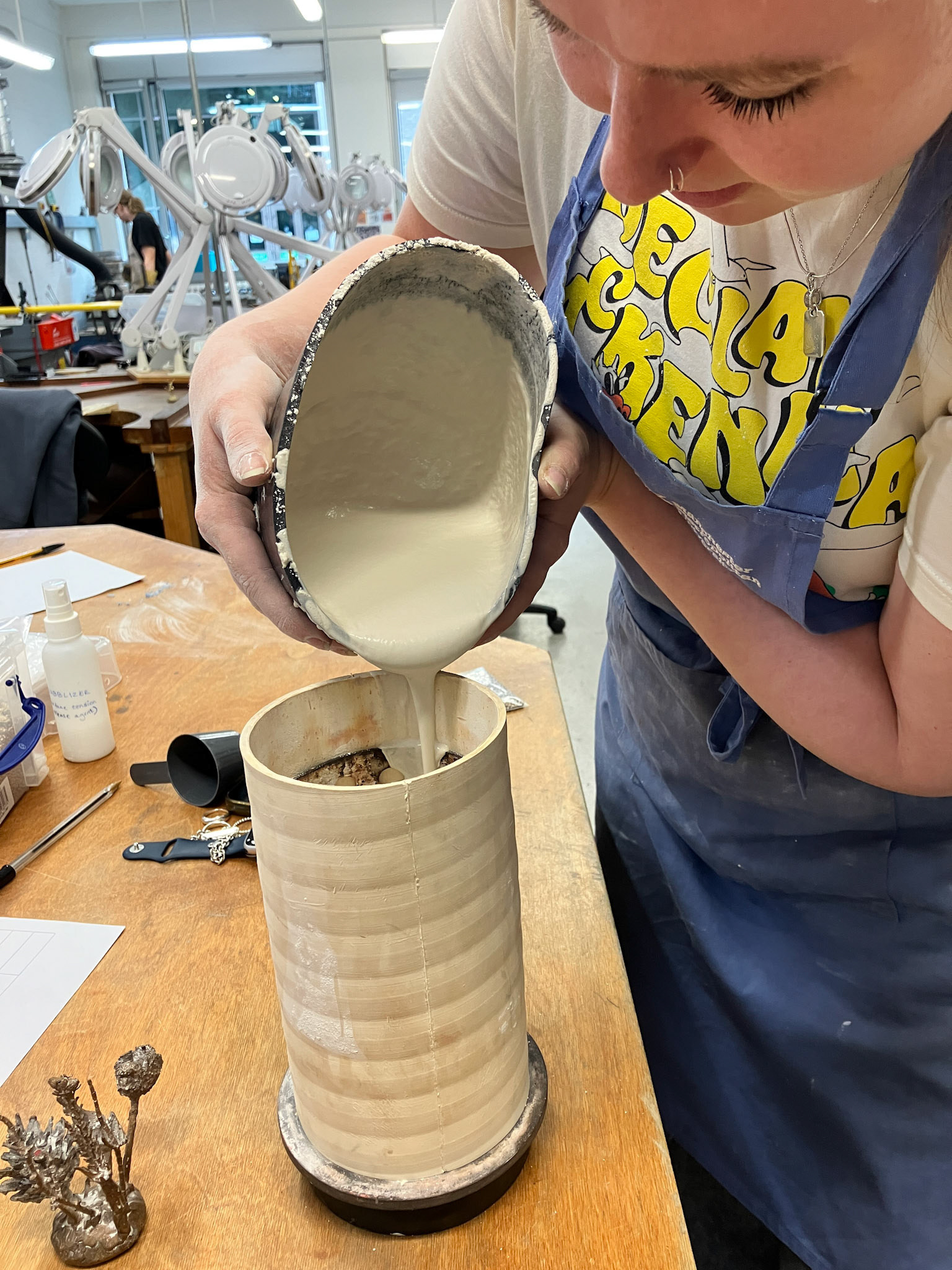 Pouring the plaster, Photo by Oonah Illingworth