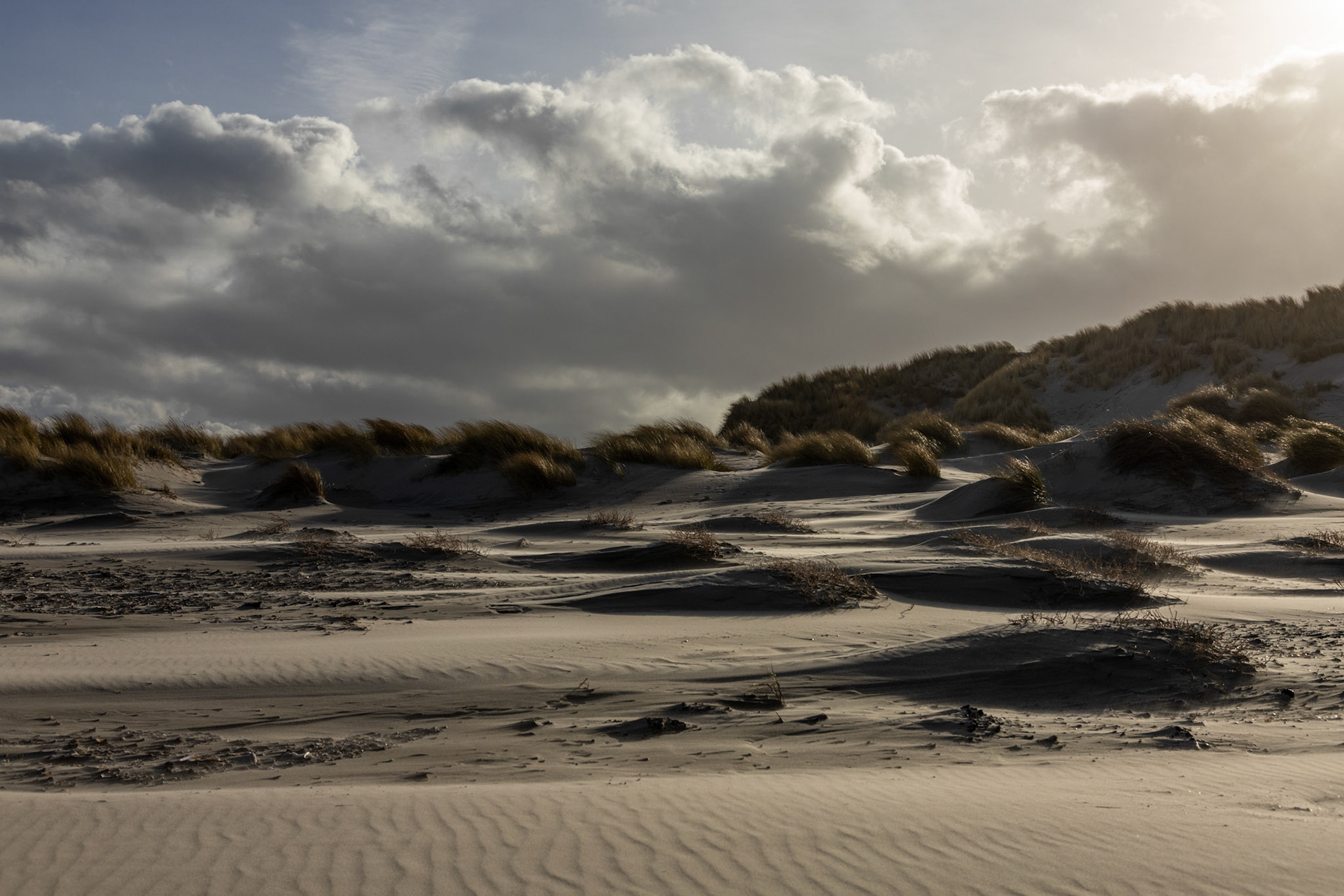 Duinen en wolken