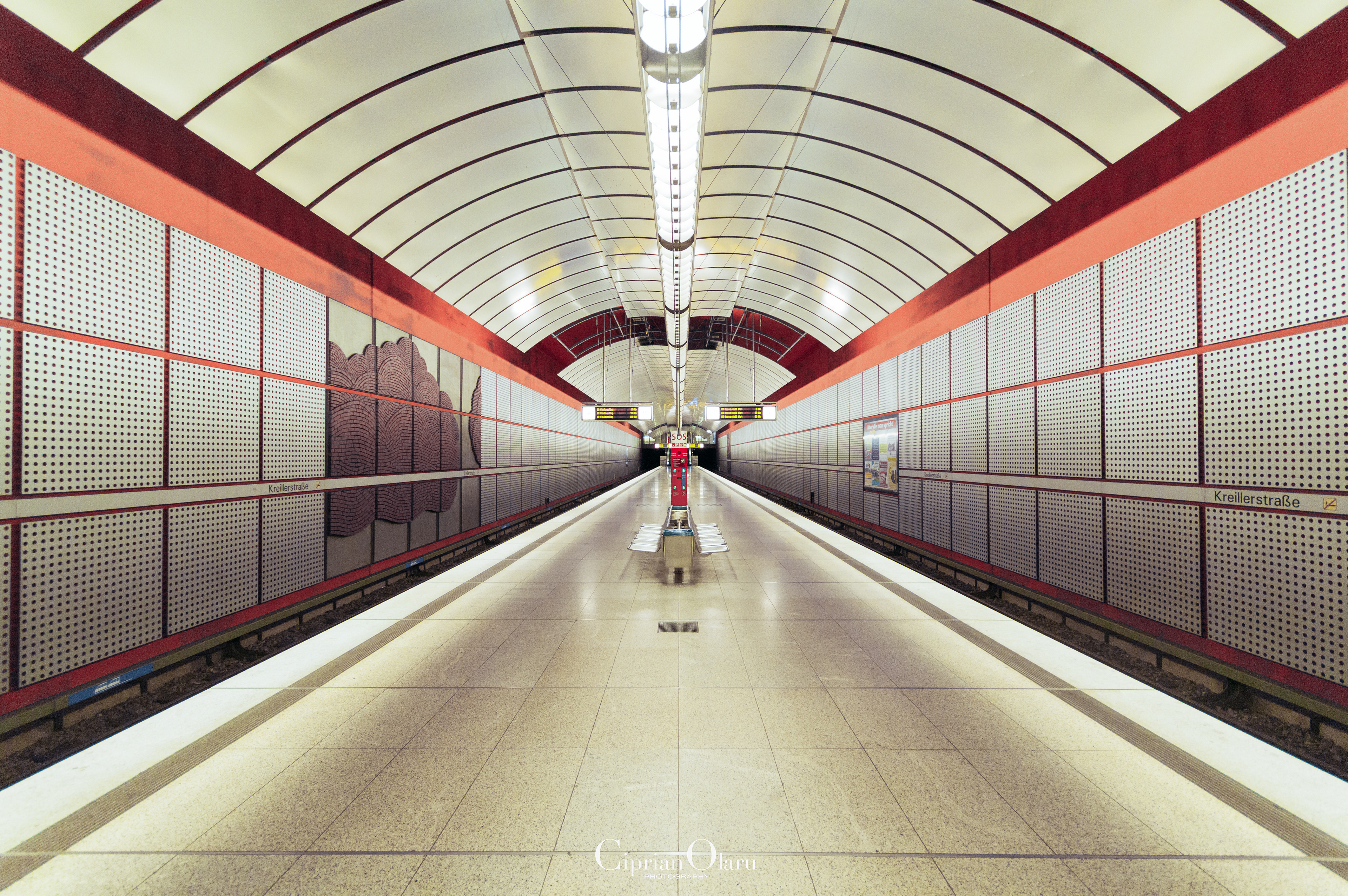 Kreillerstraße U-Bahn-Station, München 2016