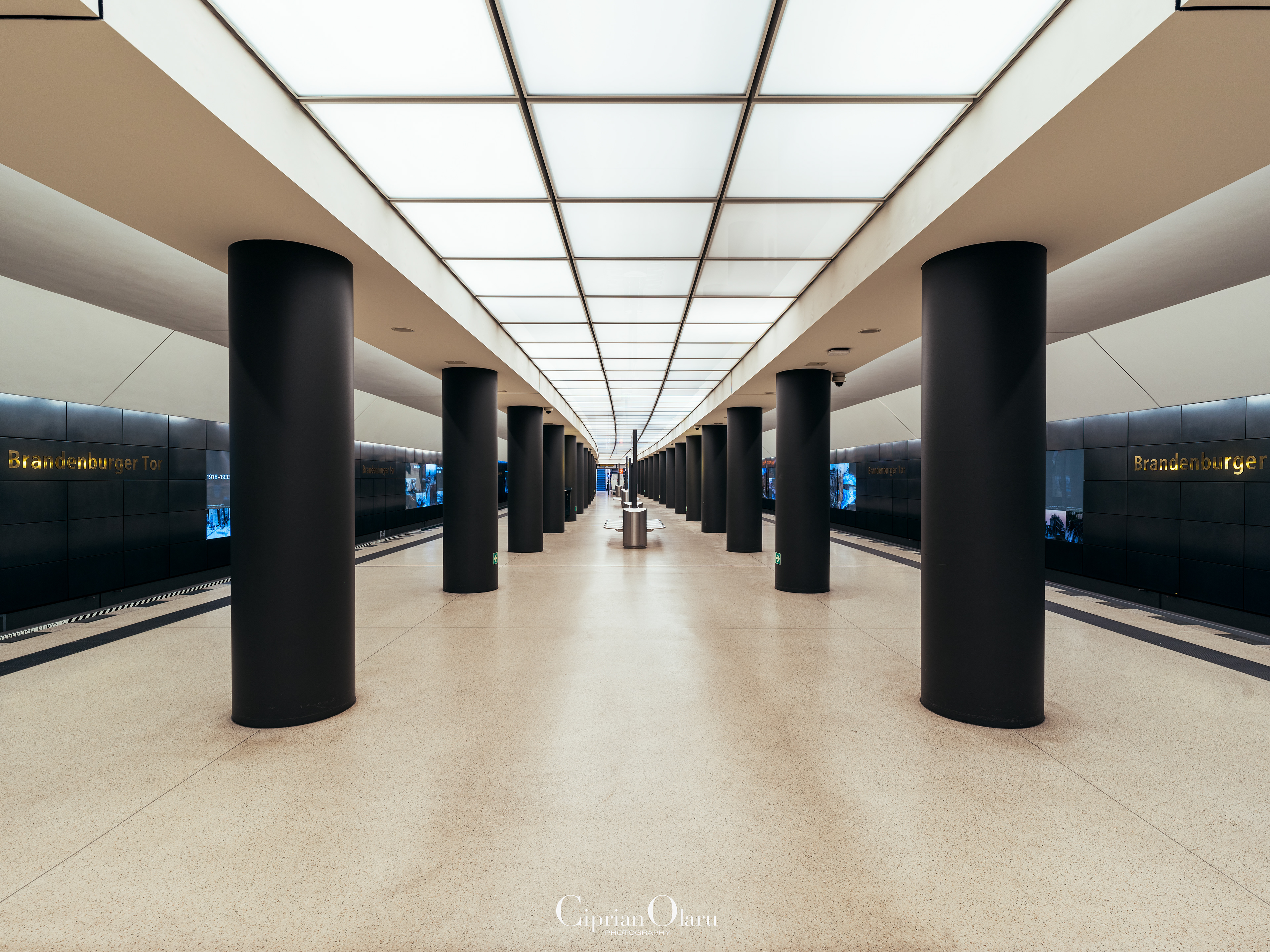 Brandenburger Tor U-Bahn-Station, Berlin 2021