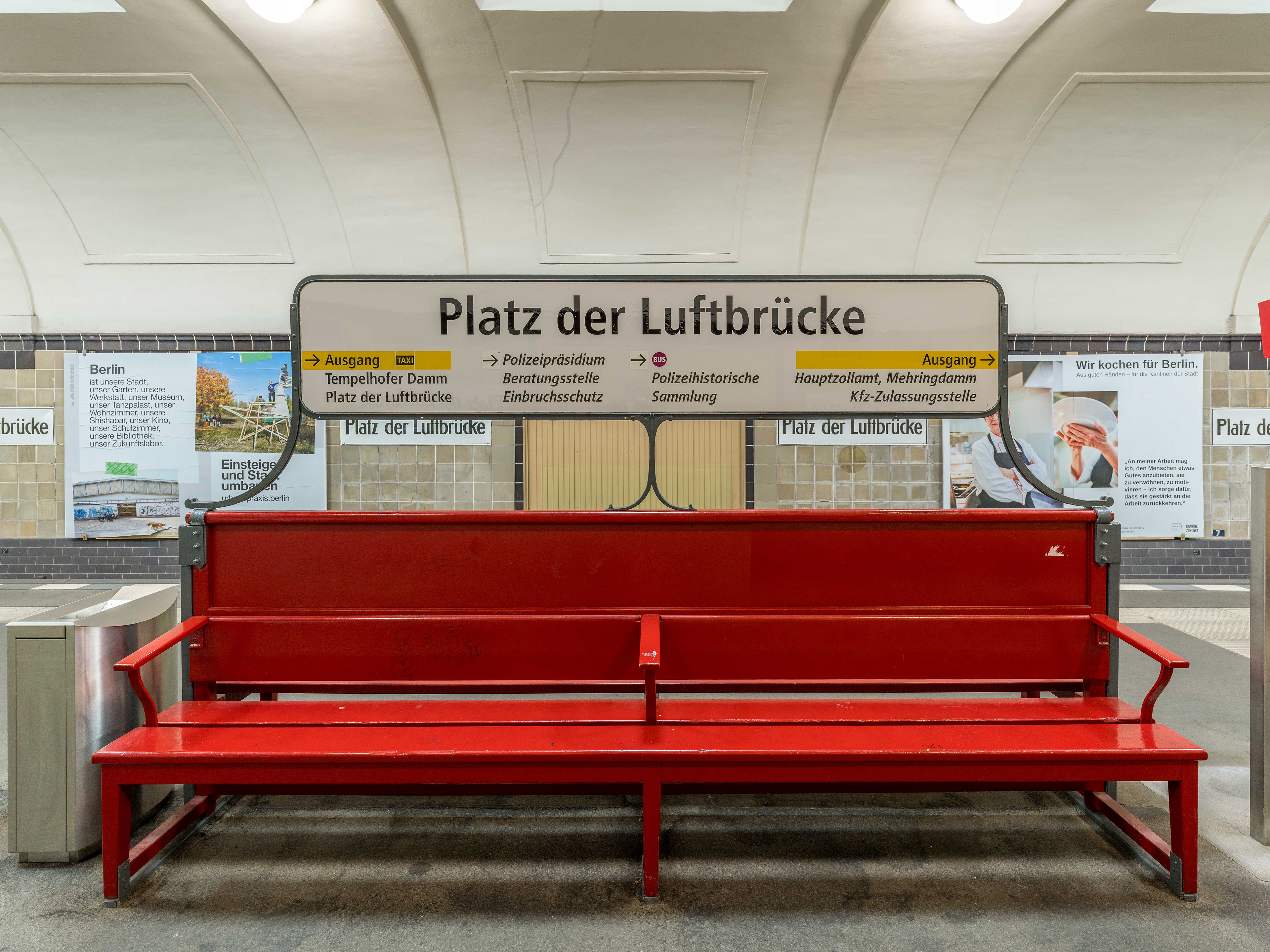 Platz der Luftbrücke, Berlin 2021
