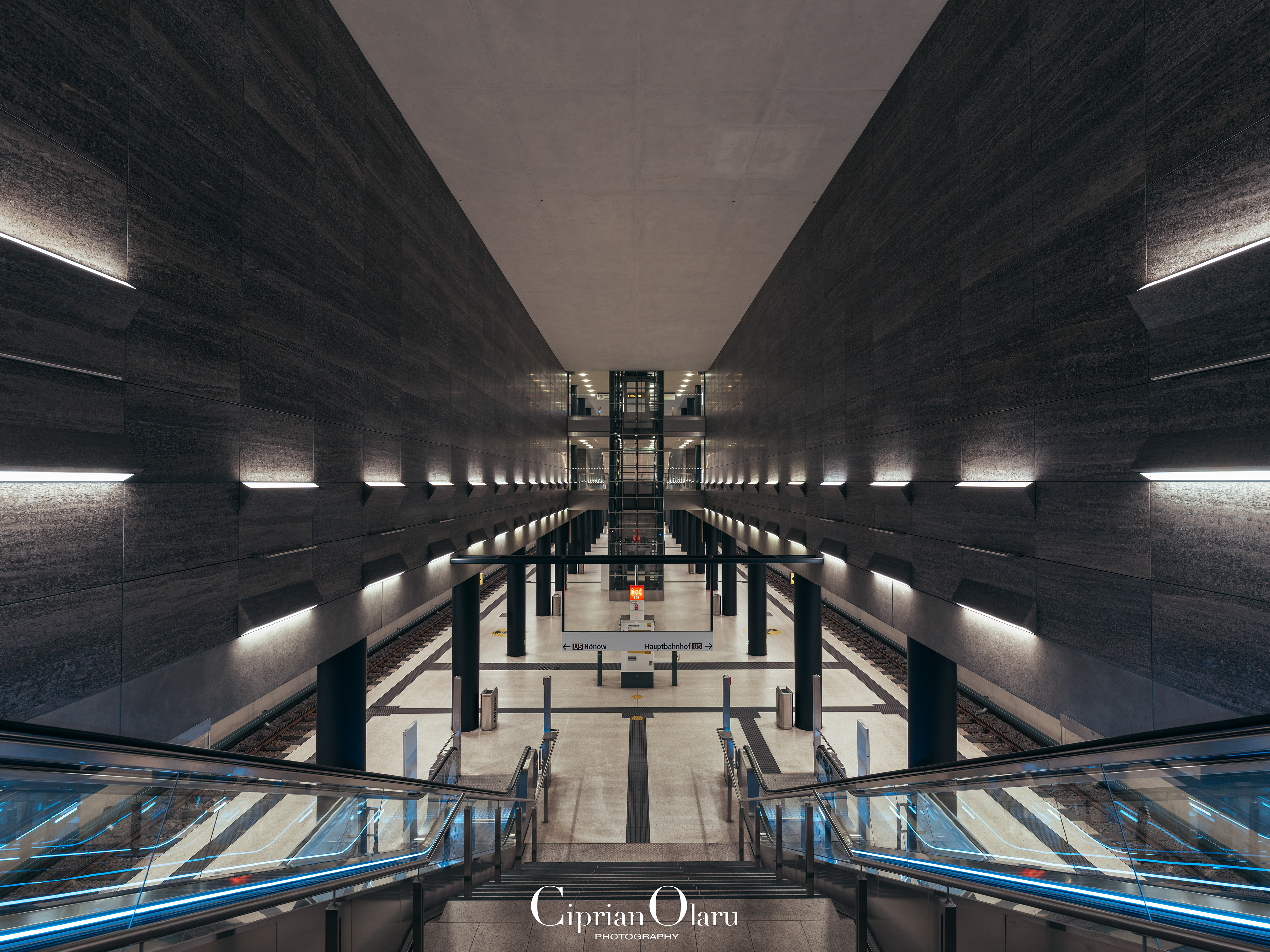 Unter den Linden U-Bahn-Station, Berlin 2021