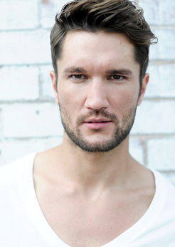 Hair & Make Up Ruth Marcella (Manchester)