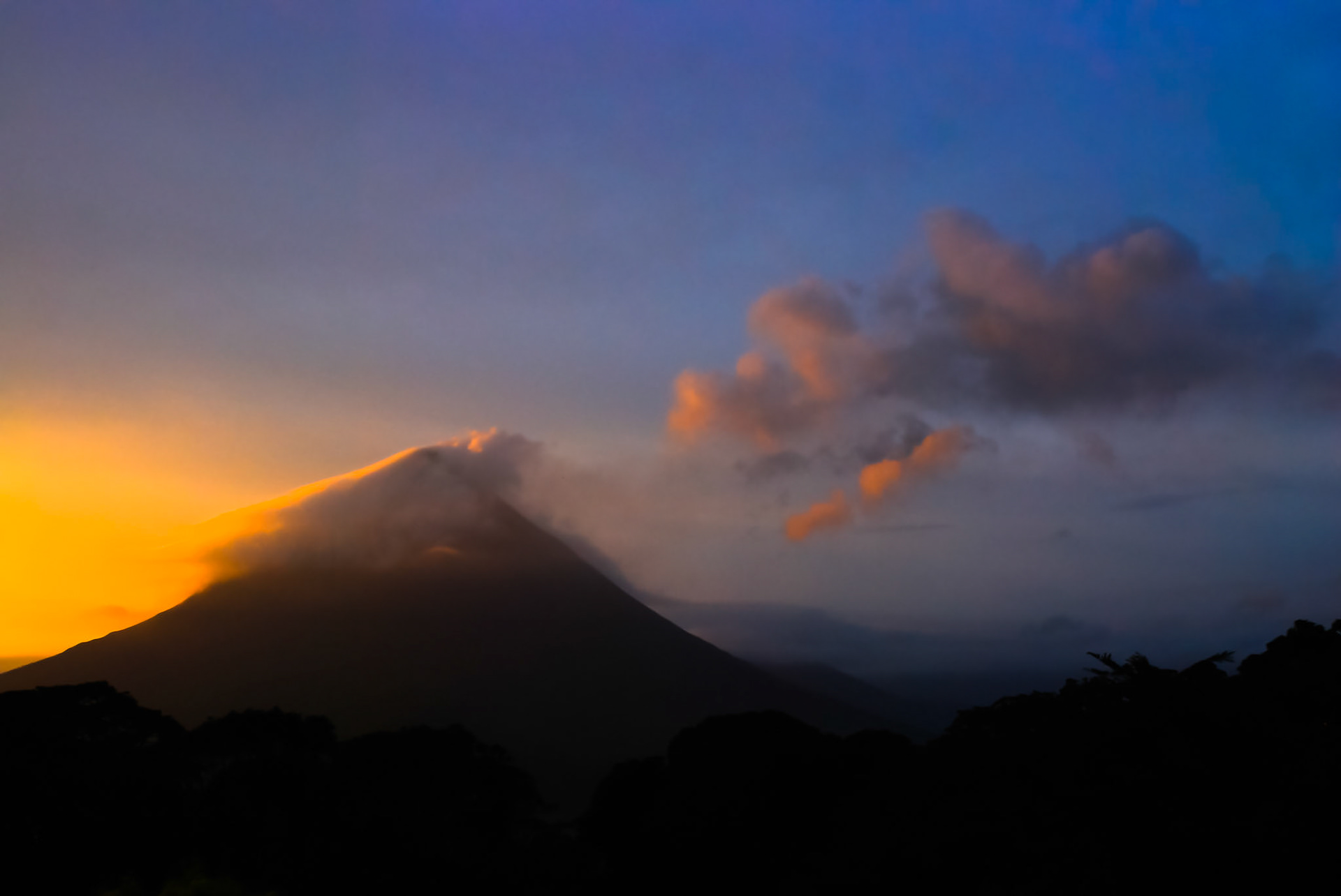 Arenal in the morning