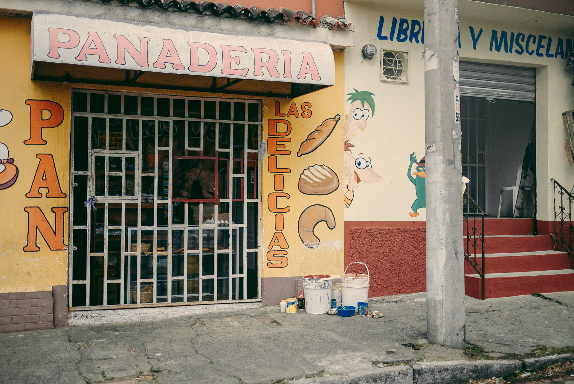 Phineas & Ferb is apparently a thing in Guatemala, too. My kids will be thrilled!