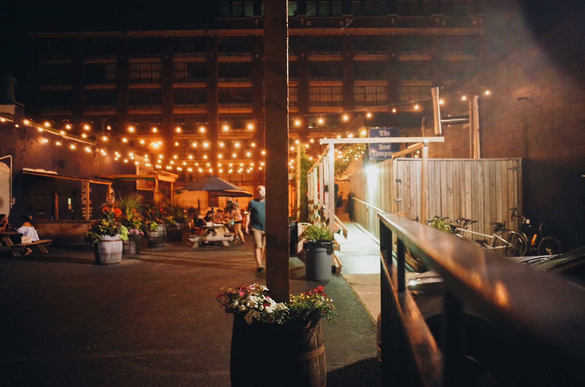                                                                 Processed with VSCO with a6 preset