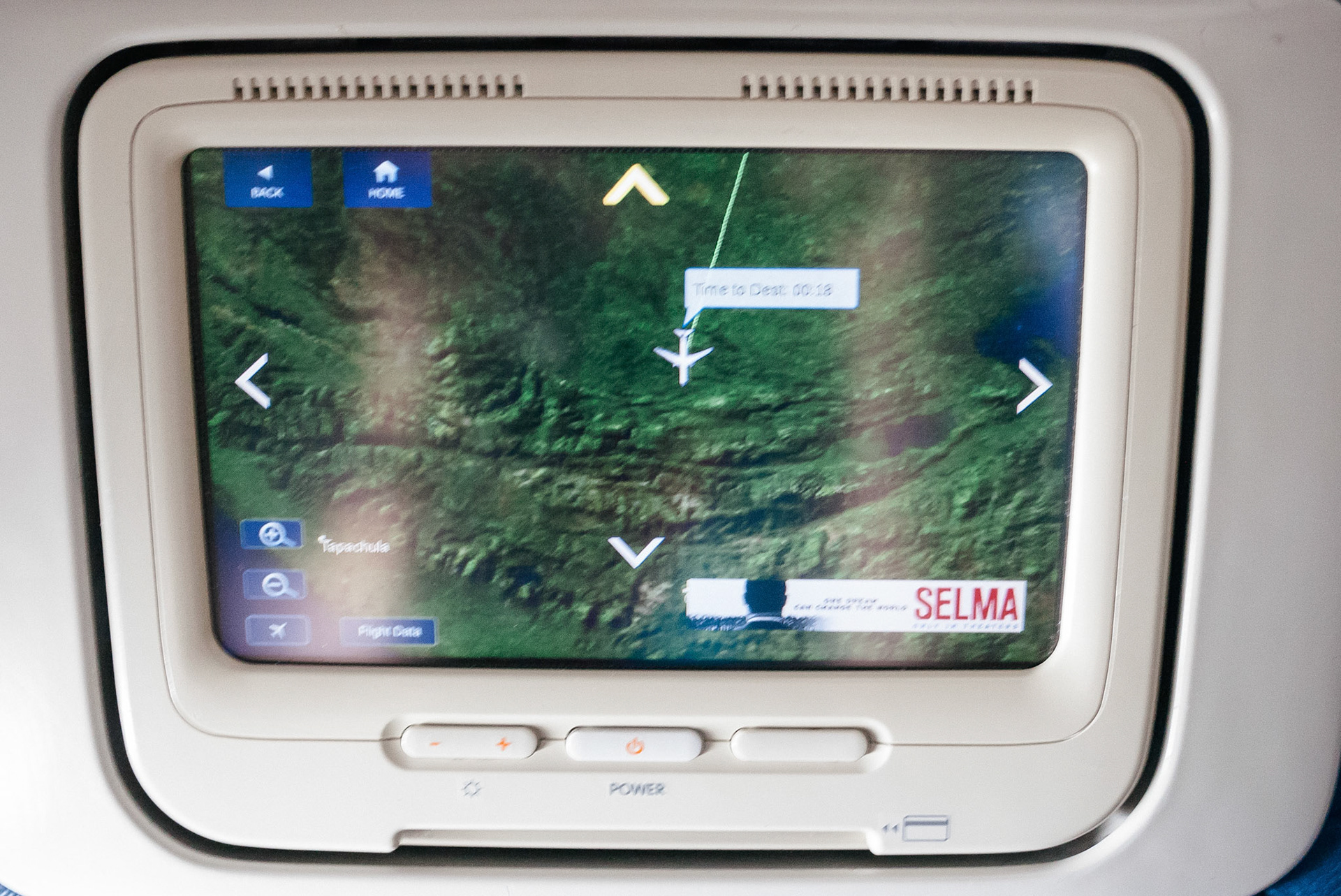In an effor to reduce in-flight boredom, our 1,800 mile trip was conveniently mapped for our viewing pleasure
