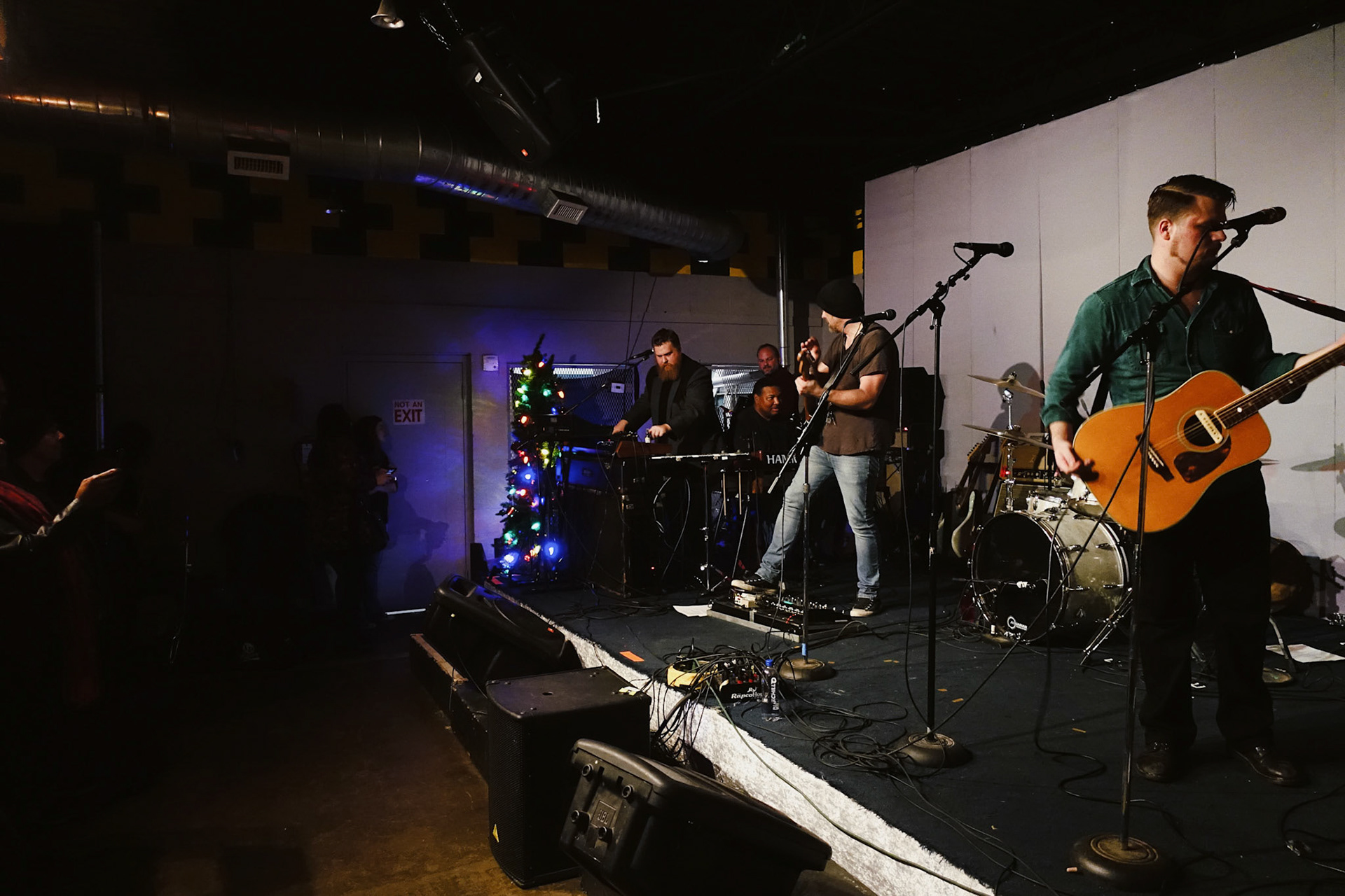                                 Processed with VSCO with fr4 preset