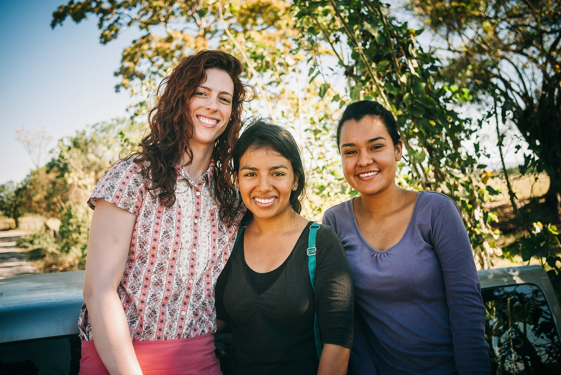 Jess with Ivania and Karla, both visiting El Salvador to help with the preaching work.