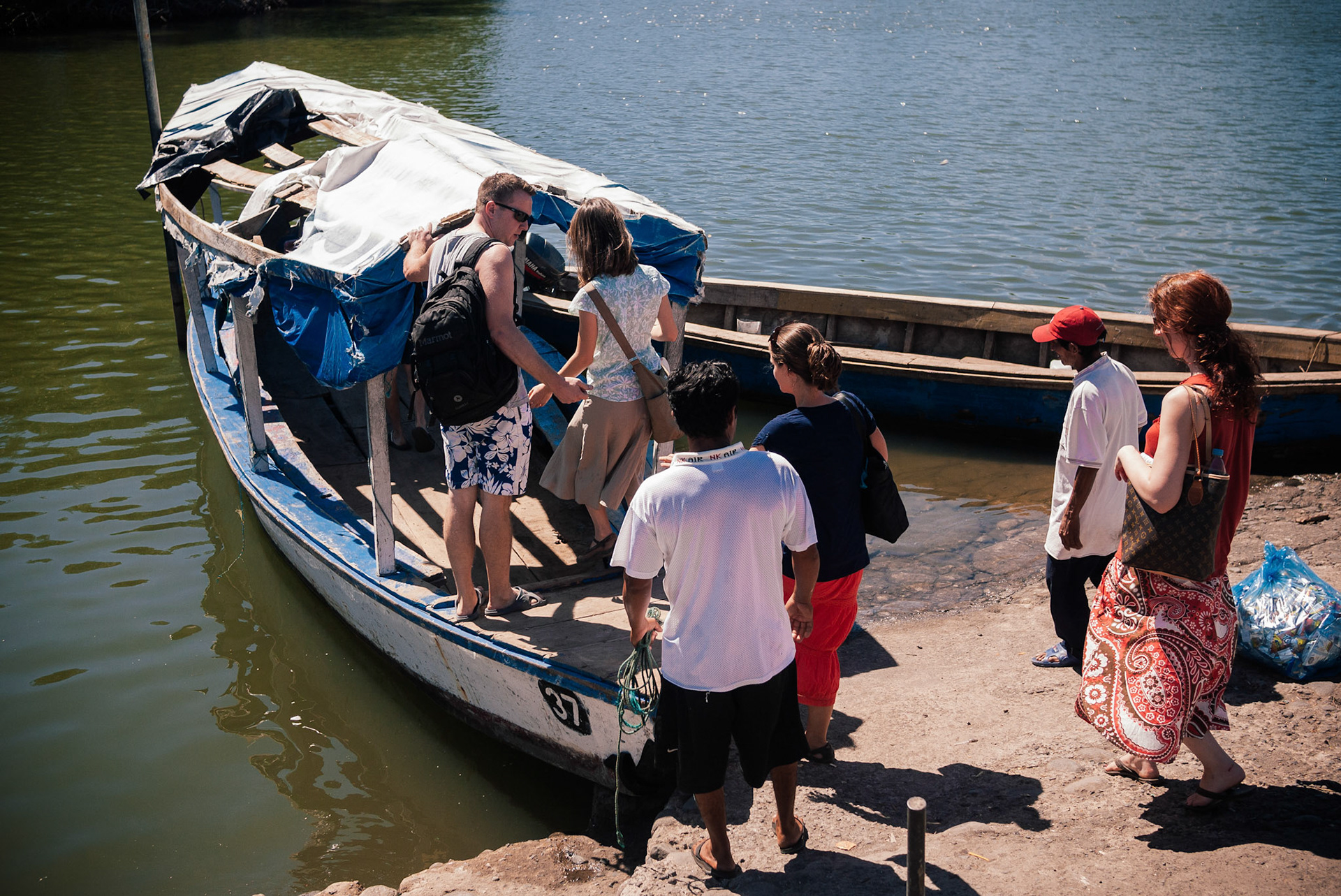 Q: How do you load a half dozen gringos onto a tiny piece of glorified driftwood? A: Very carefully!