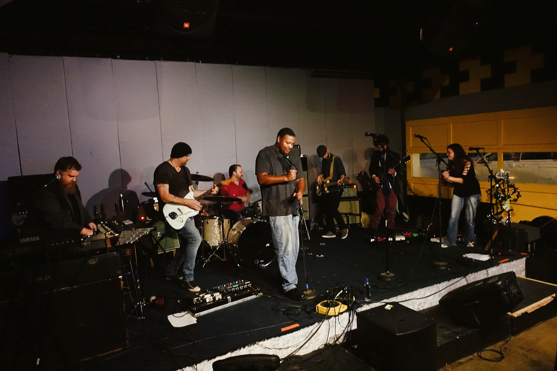                                 Processed with VSCO with fr4 preset