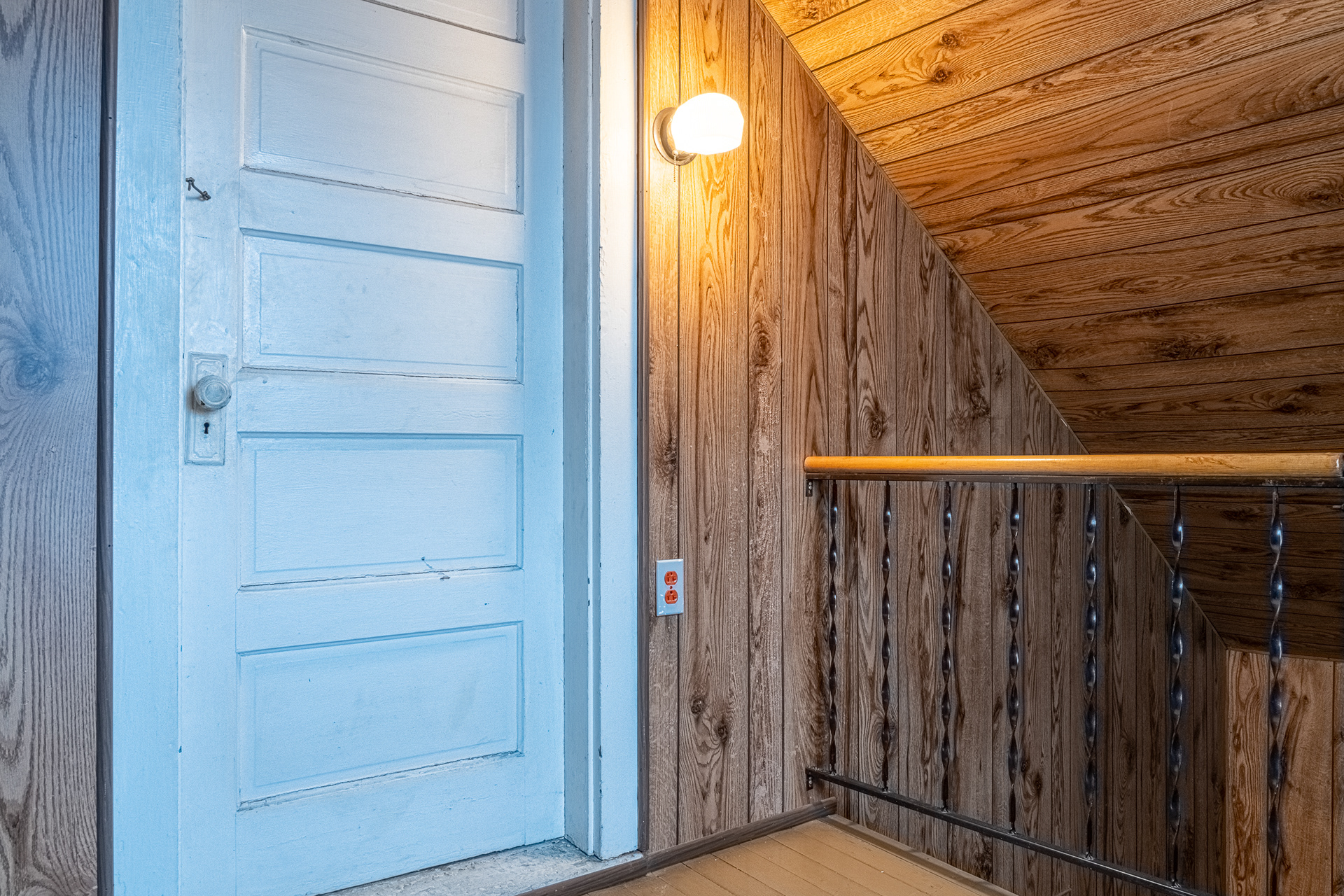 Start attic