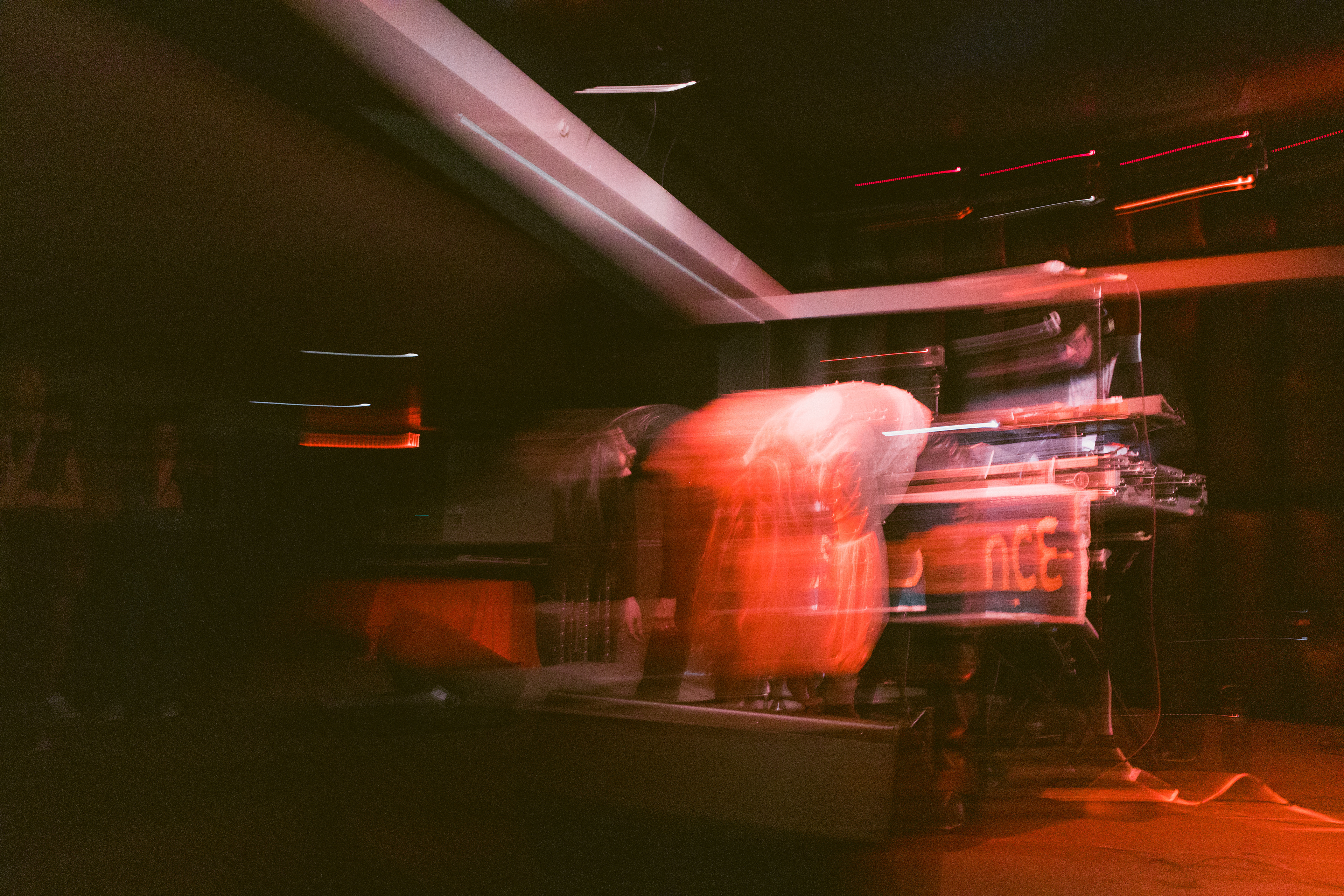 Estereomance @ Soda Bar