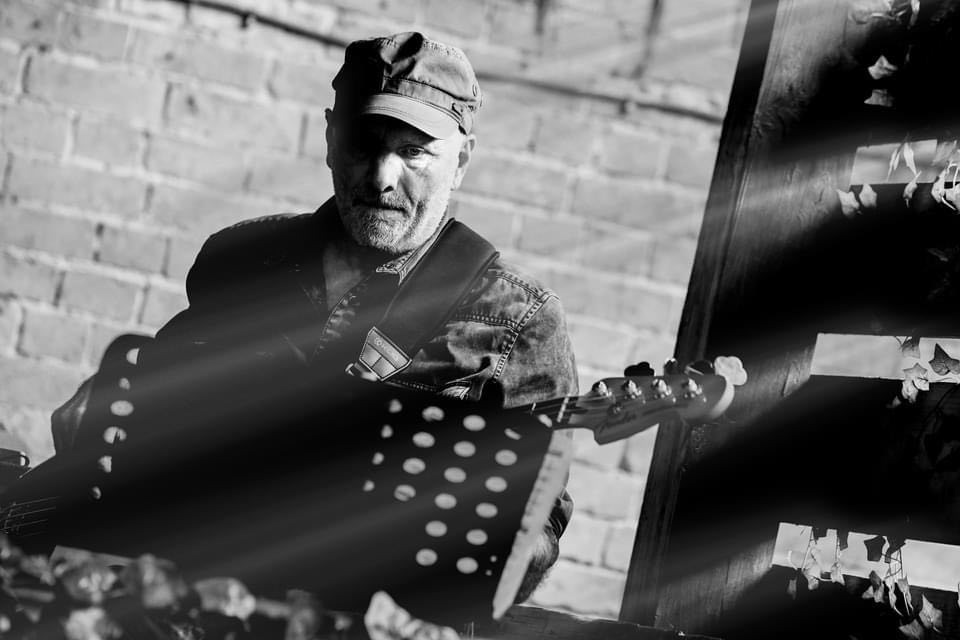 Bass - Dave Smith