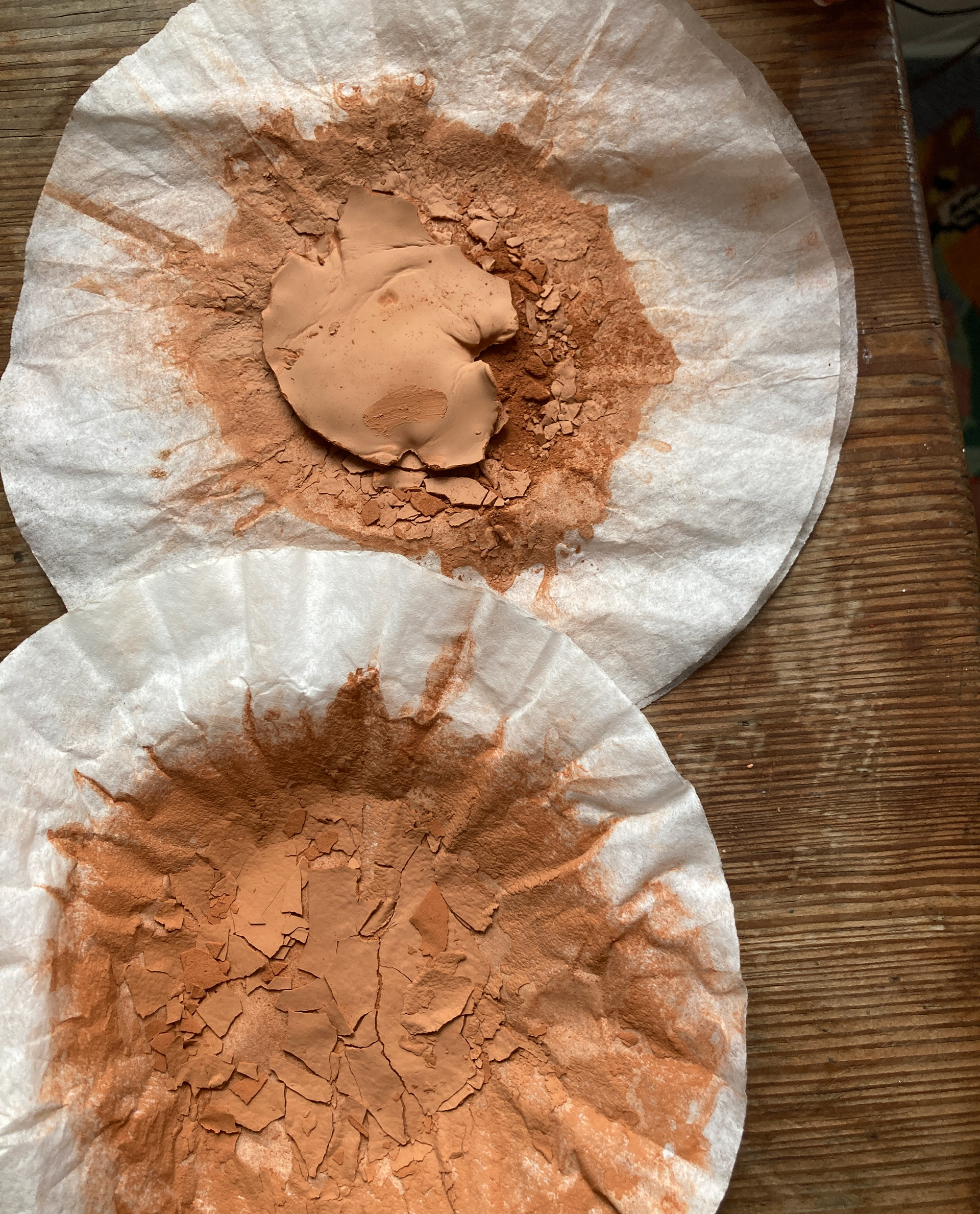 Fully levigated ochre (Bonaventure Cemetery)