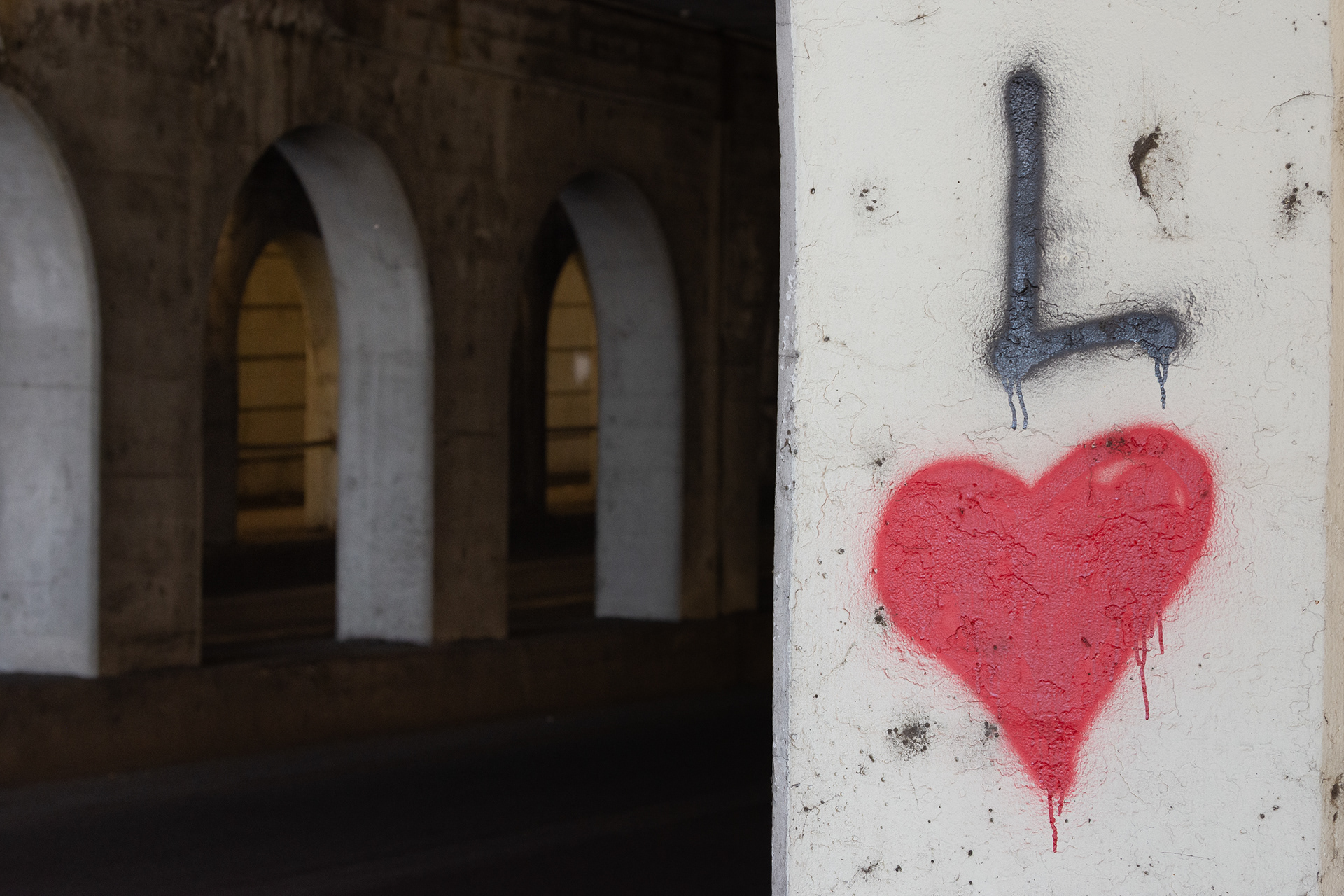 Tunnel Lov