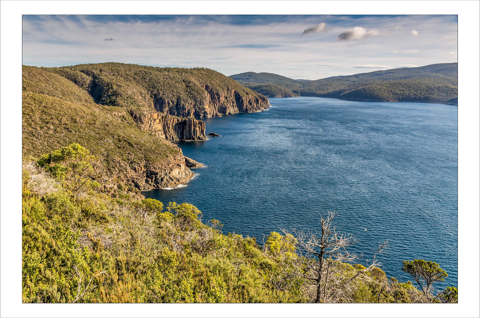 View from the Cape Pillar track over Sheepwash Bay 4