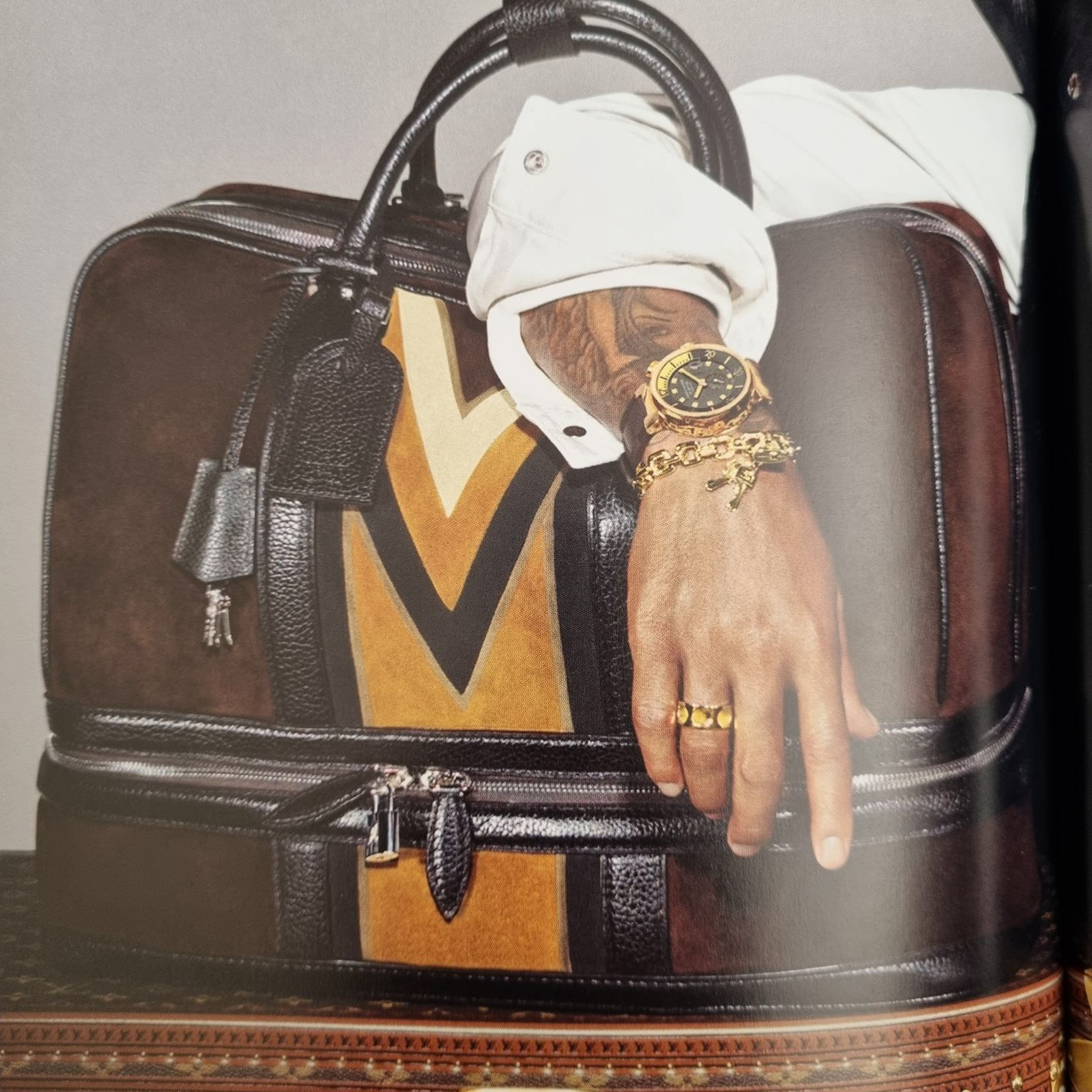 LOUIS VUITTON