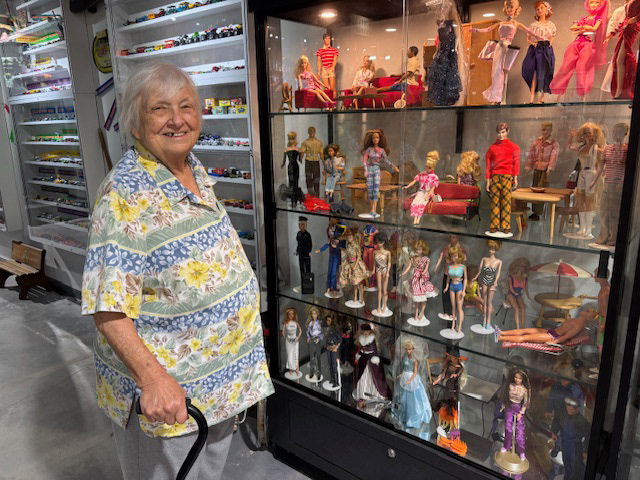 2025-04-23 OUT & ABOUT TOY MUSEUM & BOB'S TRAIN LUNCH