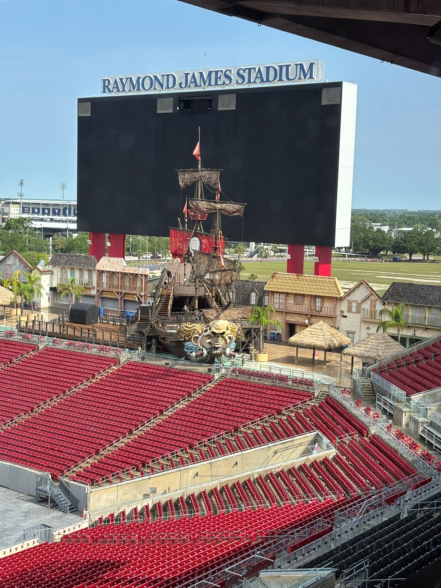 2025-05-22 OUT & ABOUT RAYMOND JAMES STADIUM TOUR