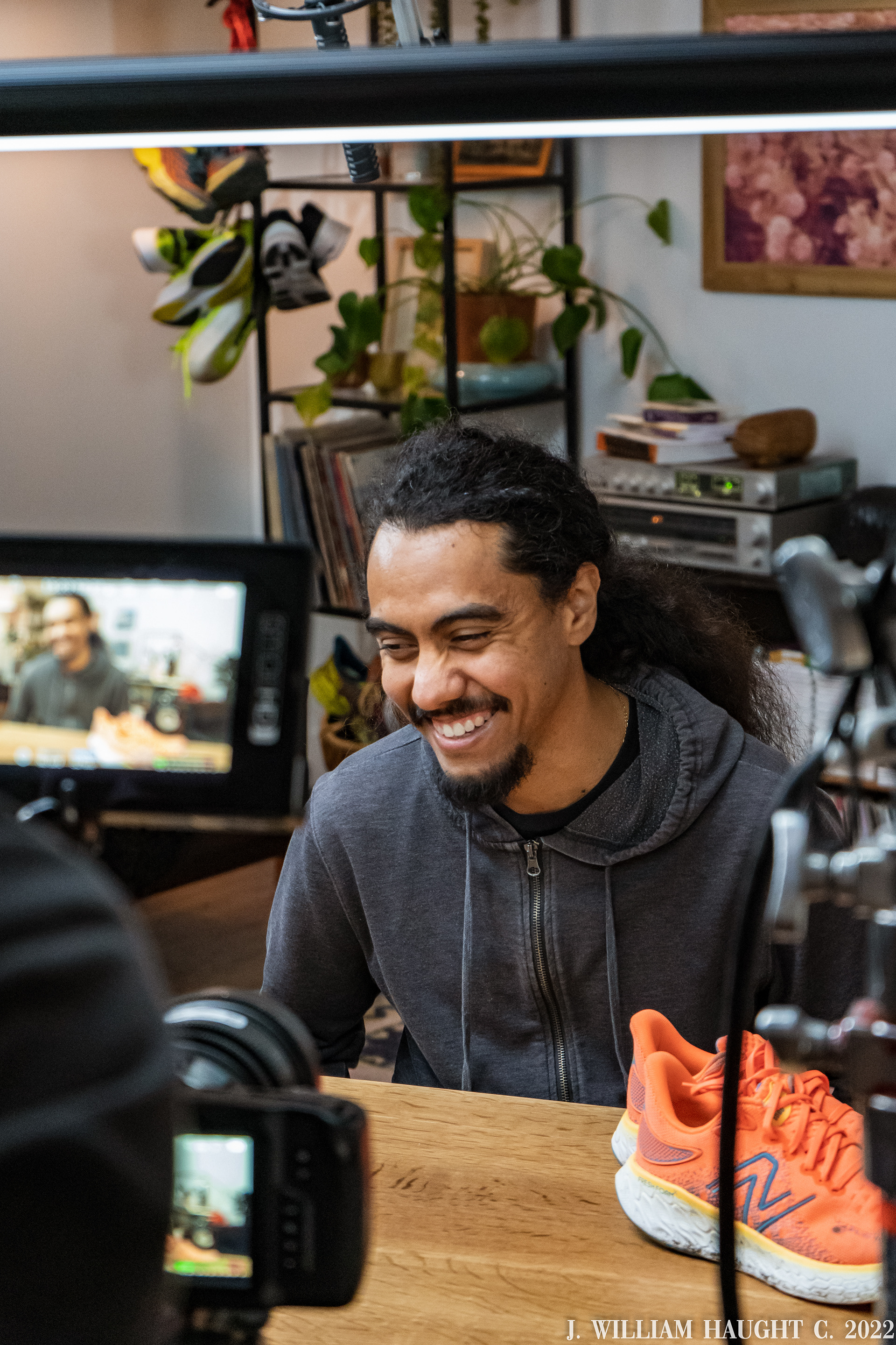Alan Ortega, On-Set