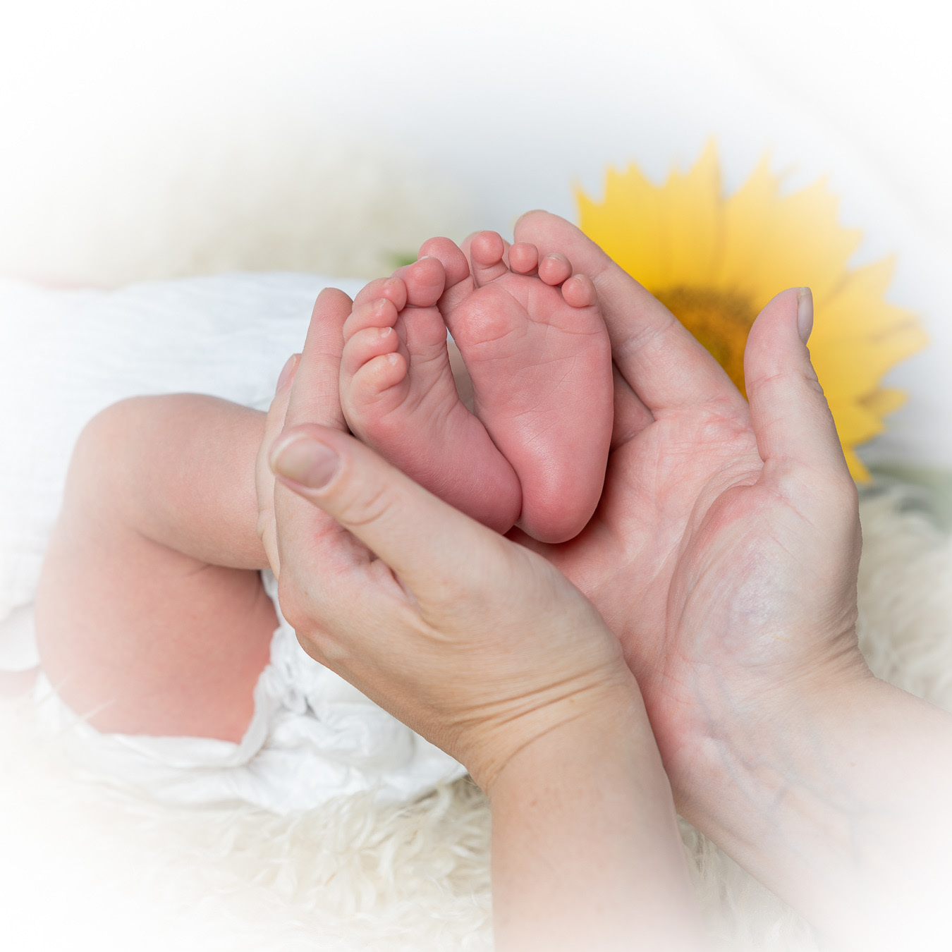 Newborn-kuvaus asiakkaan kotona